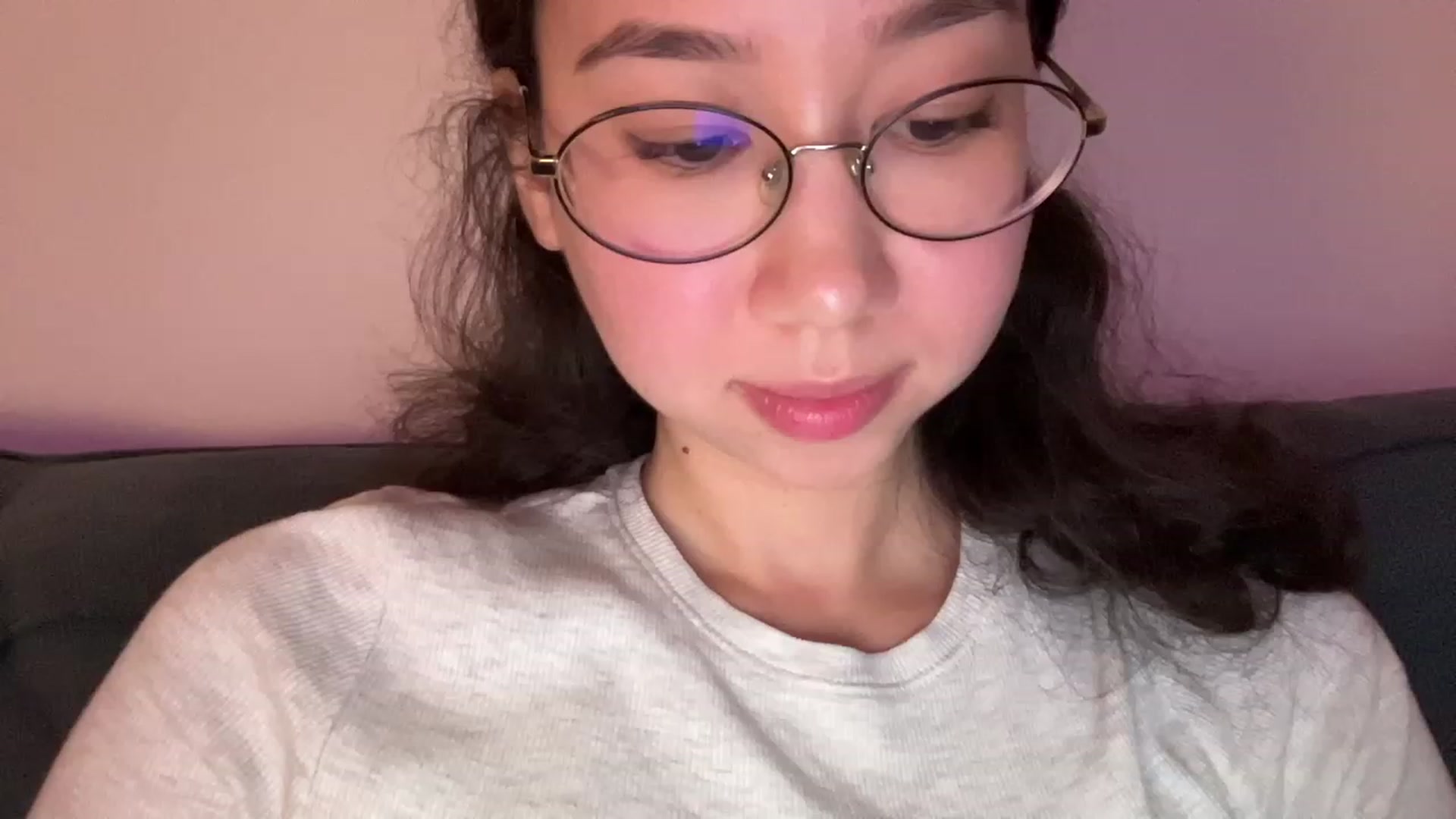 Gallery image thumbnail from cute_asian69's myfreecams stream on, 10/01/2023, 03:21 image 7 of 20
