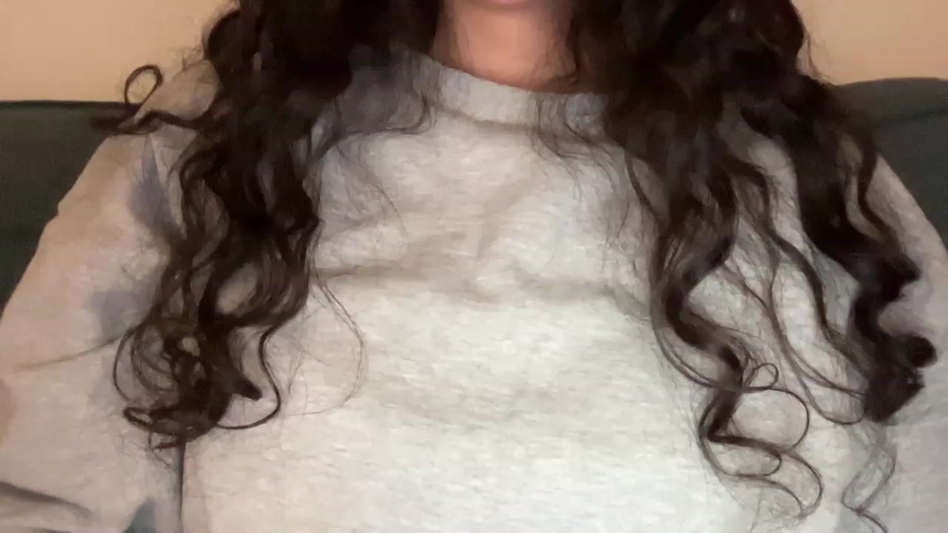 Gallery image thumbnail from cute_asian69's myfreecams stream on, 10/21/2023, 23:17 image 17 of 20