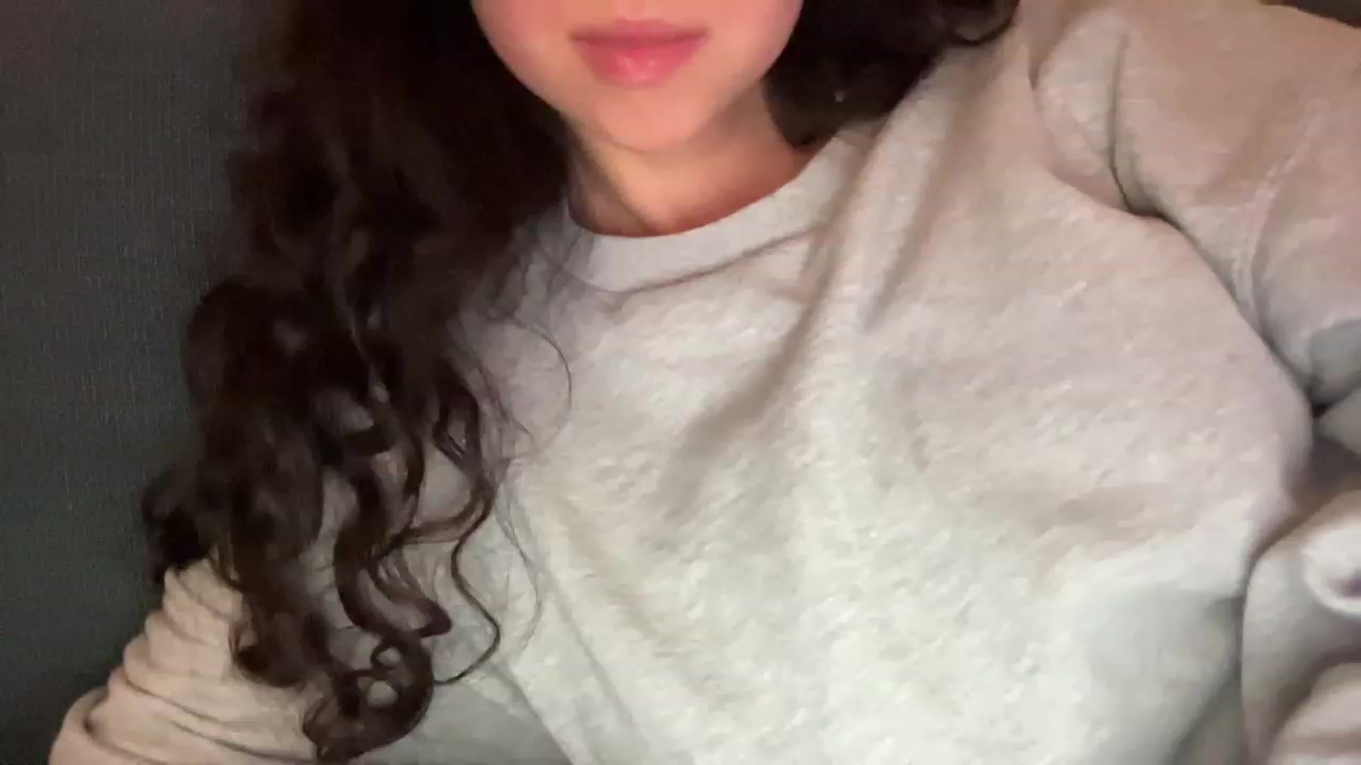 Gallery image thumbnail from cute_asian69's myfreecams stream on, 10/21/2023, 23:17 image 9 of 20