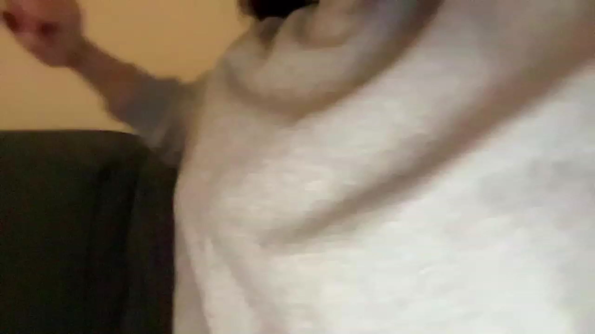 Gallery image thumbnail from cute_asian69's myfreecams stream on, 10/21/2023, 23:17 image 8 of 20