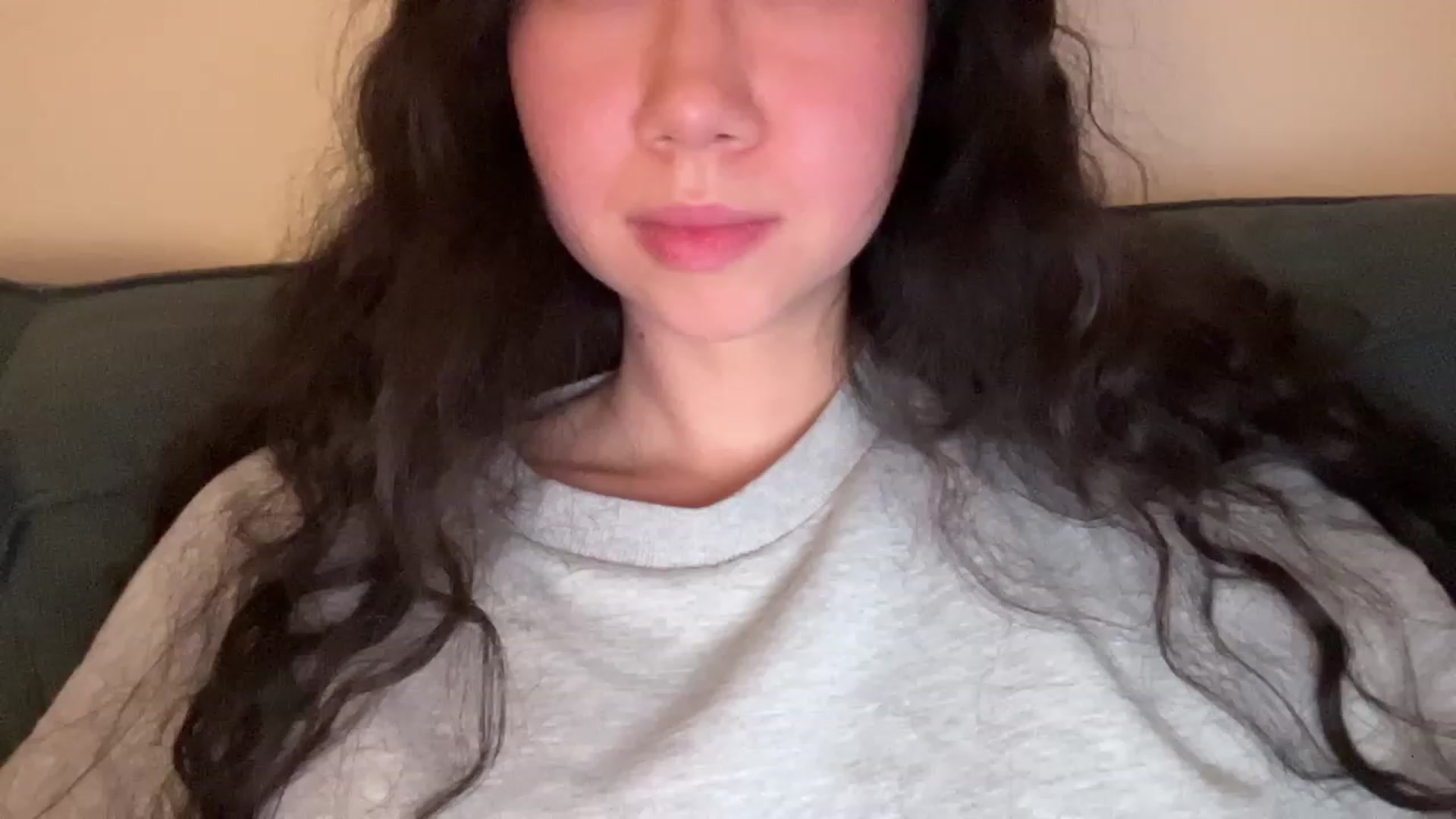 Gallery image thumbnail from cute_asian69's myfreecams stream on, 10/22/2023, 24:01 image 18 of 20