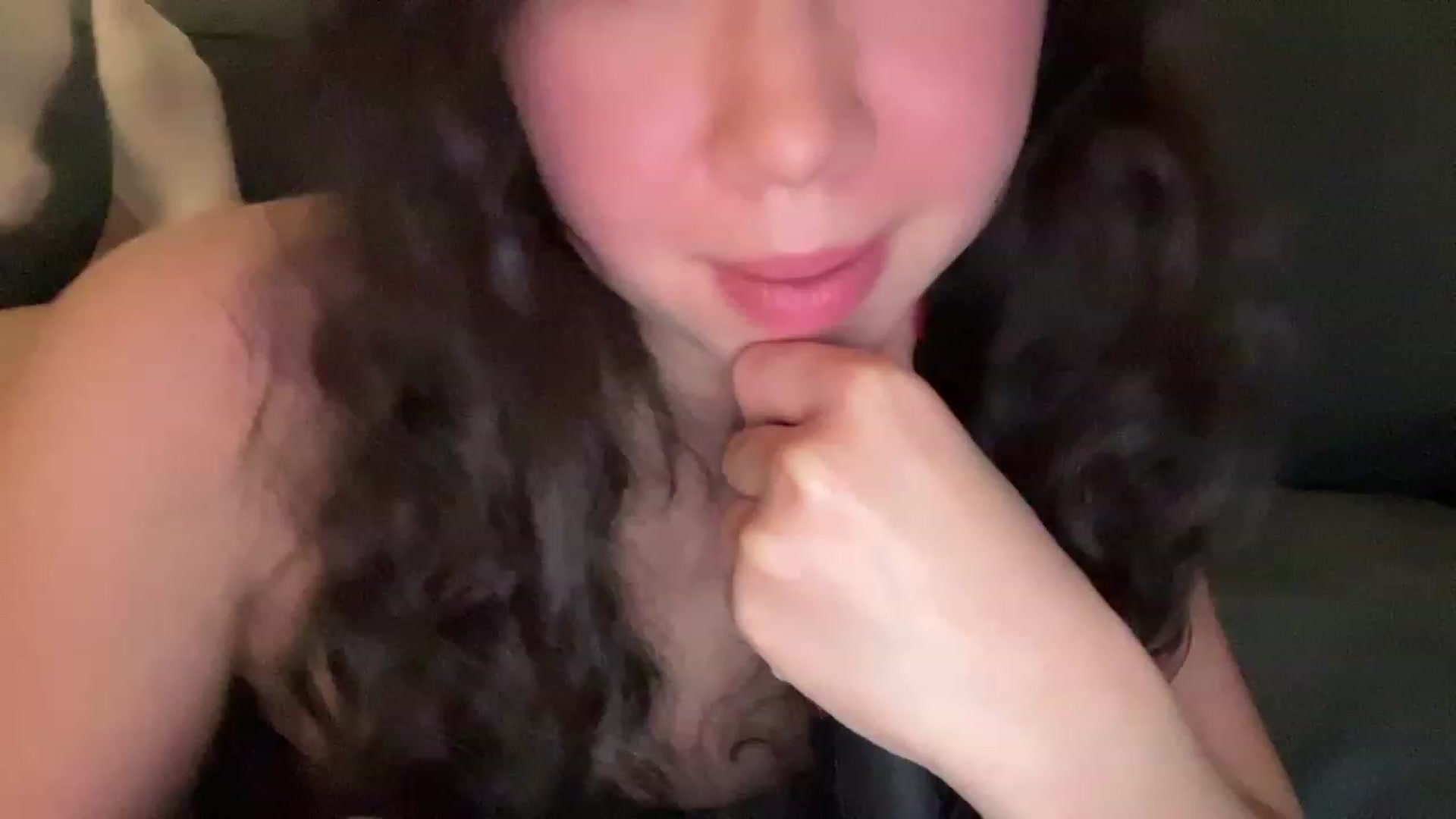 Gallery image thumbnail from cute_asian69's myfreecams stream on, 10/22/2023, 24:01 image 9 of 20
