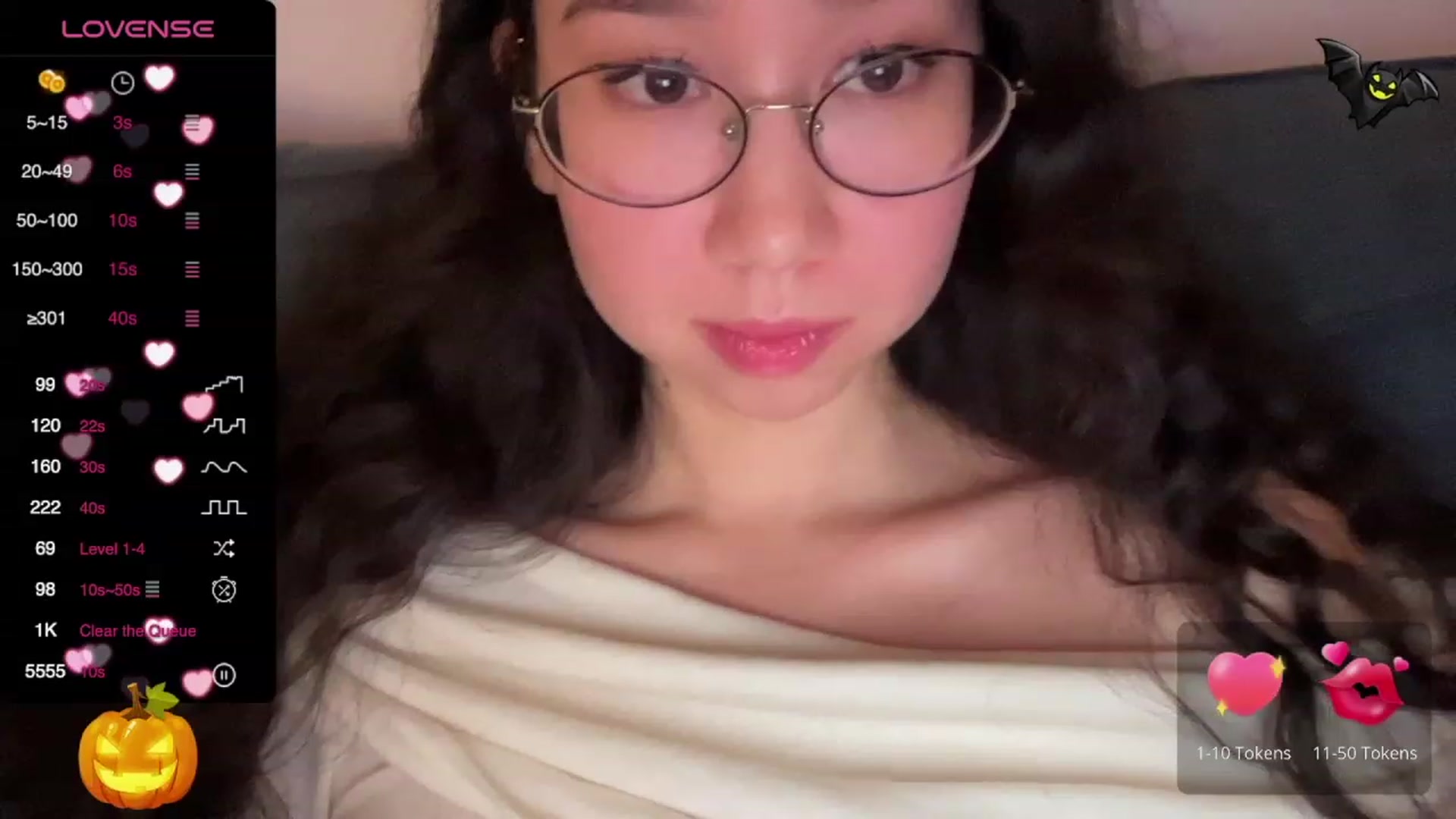 Gallery image thumbnail from cute_asian69's myfreecams stream on, 10/23/2023, 24:50 image 10 of 20