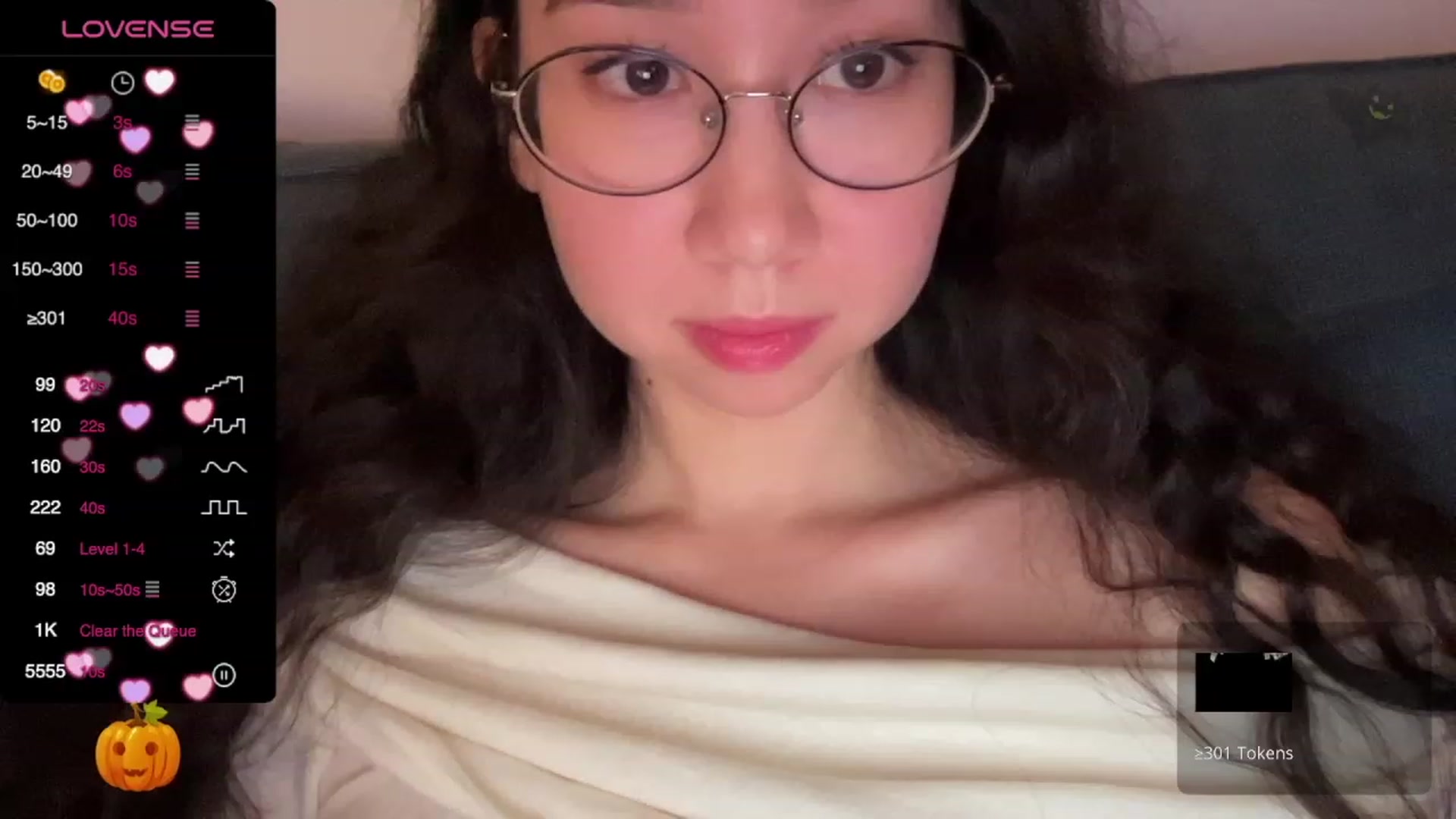 Gallery image thumbnail from cute_asian69's myfreecams stream on, 10/23/2023, 24:50 image 9 of 20