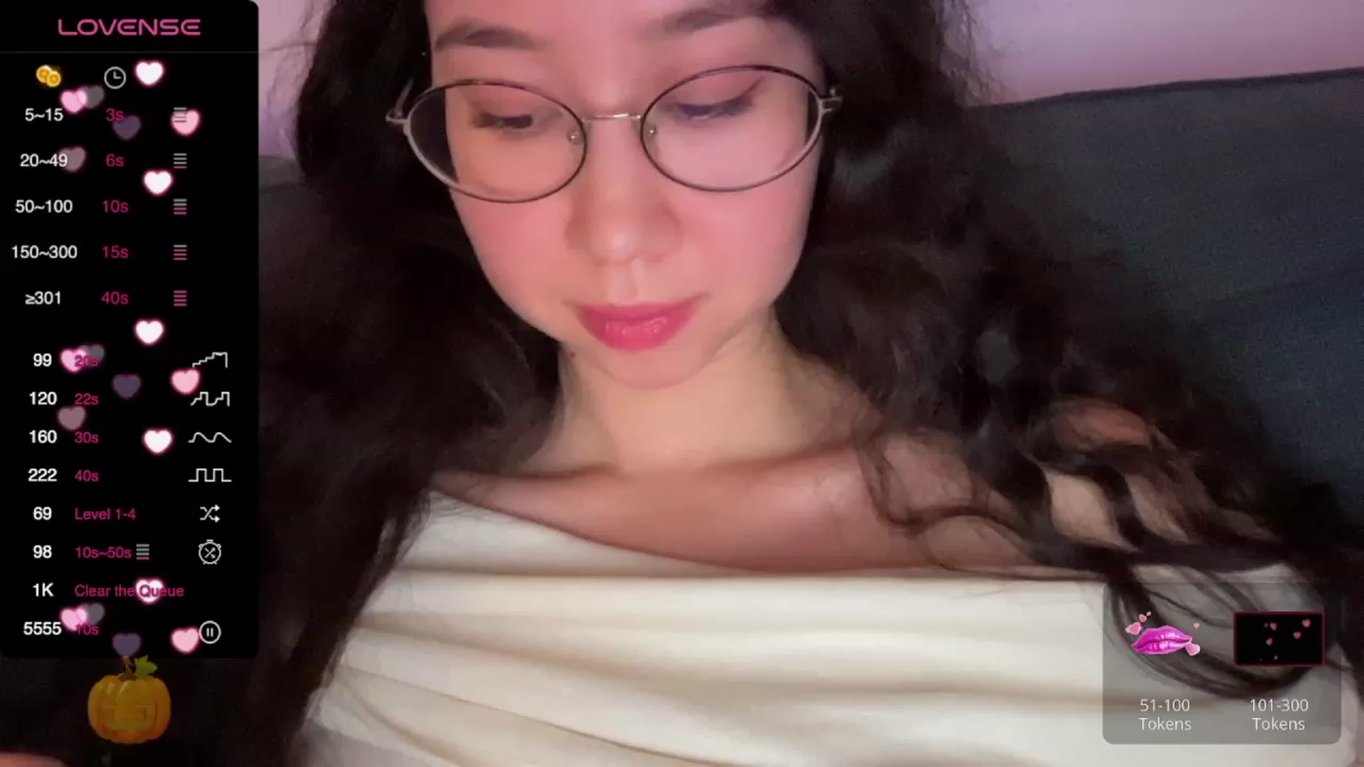 Gallery image thumbnail from cute_asian69's myfreecams stream on, 10/23/2023, 24:50 image 6 of 20
