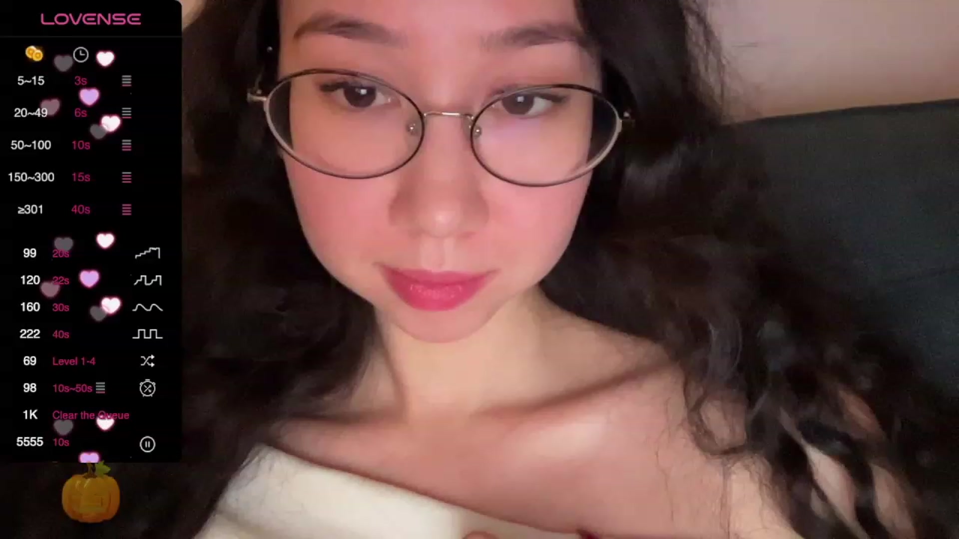 Gallery image thumbnail from cute_asian69's myfreecams stream on, 10/23/2023, 24:50 image 4 of 20