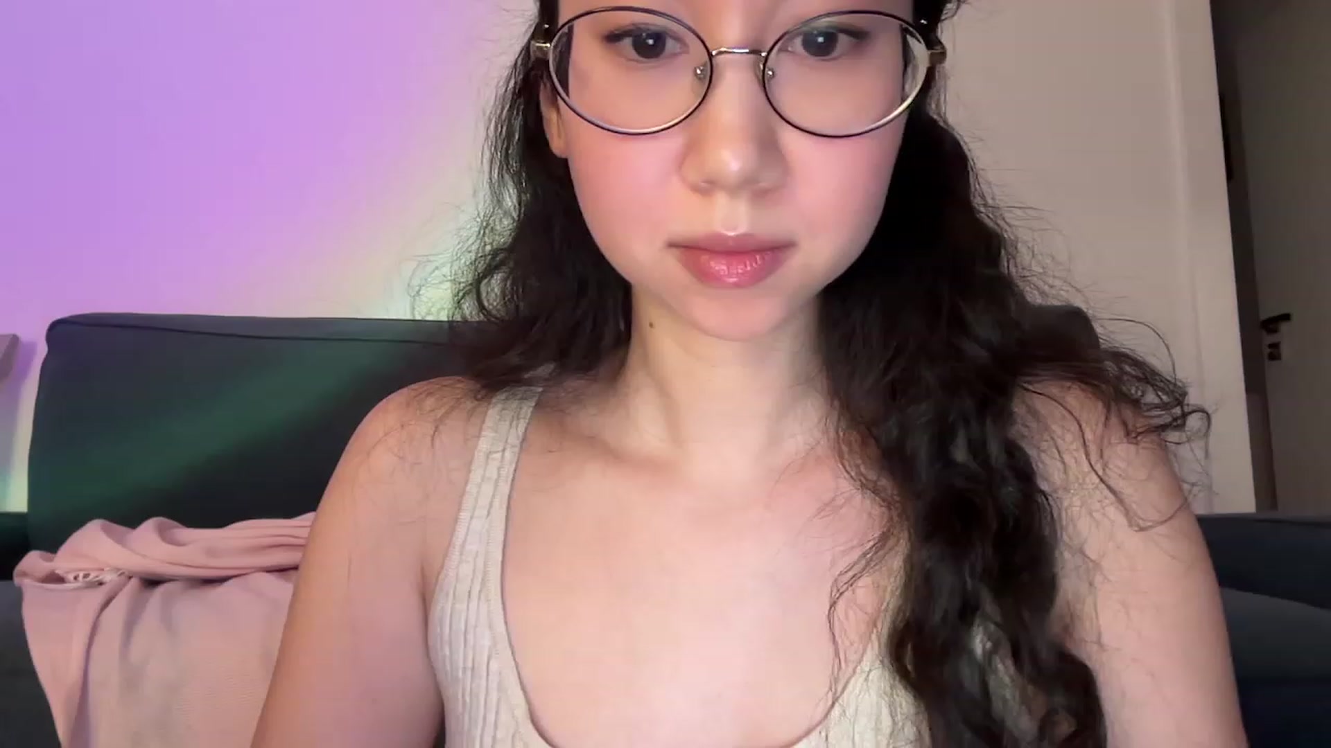Gallery image thumbnail from cute_asian69's myfreecams stream on, 10/31/2023, 02:26 image 3 of 20