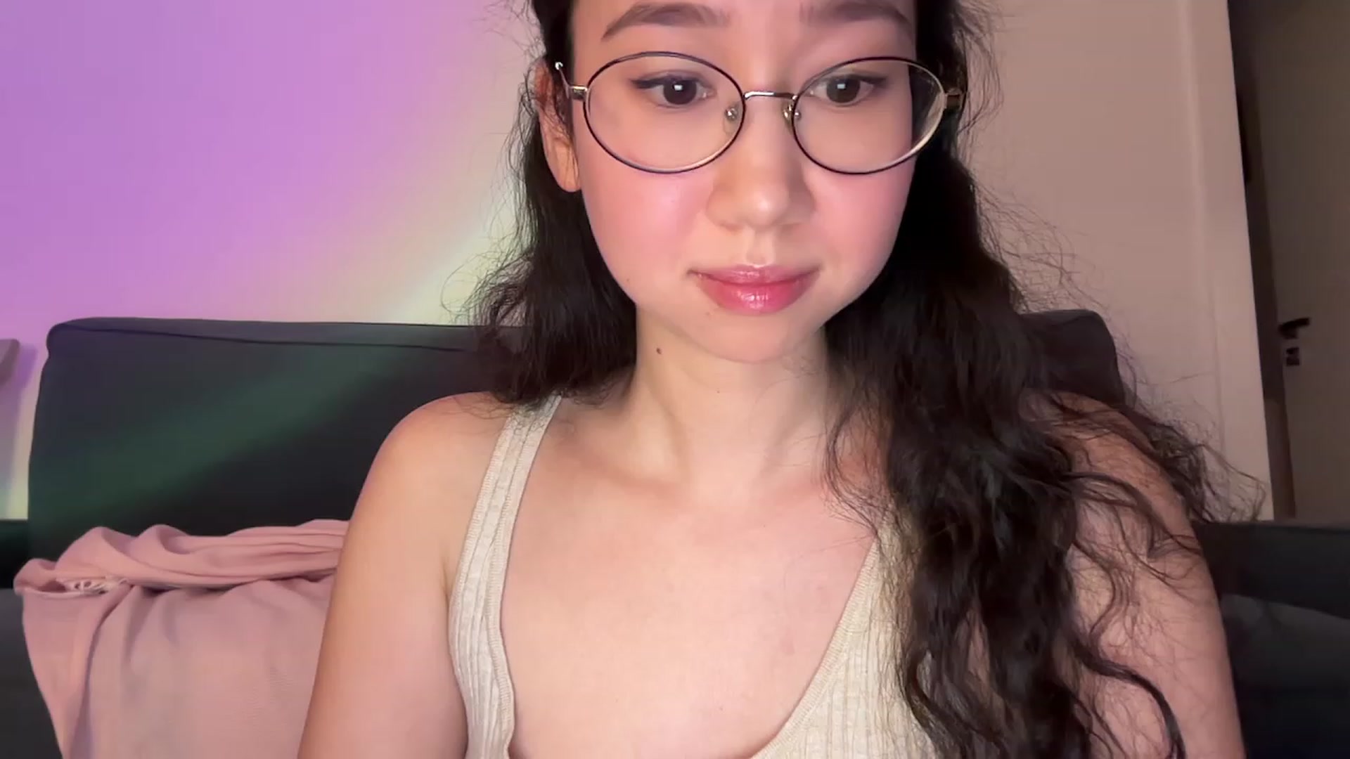 Gallery image thumbnail from cute_asian69's myfreecams stream on, 10/31/2023, 02:26 image 5 of 20