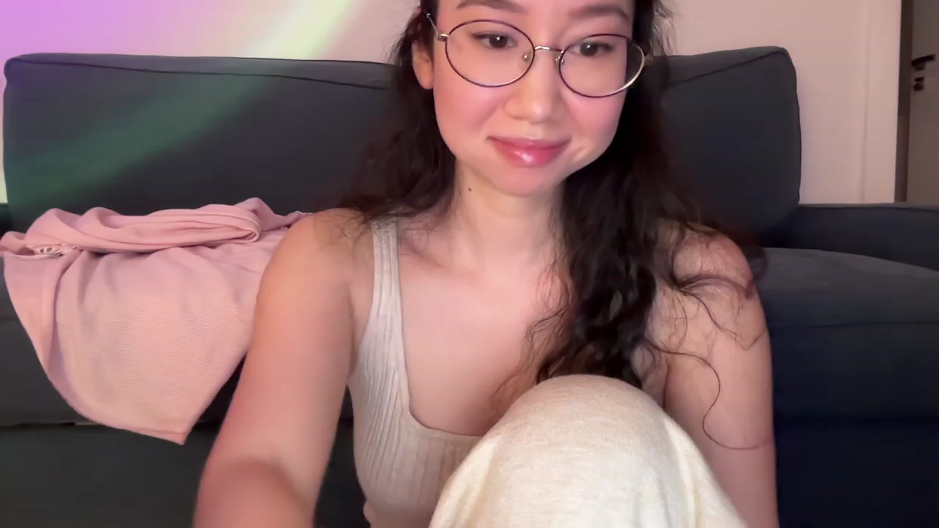Gallery image thumbnail from cute_asian69's myfreecams stream on, 10/31/2023, 02:26 image 2 of 20