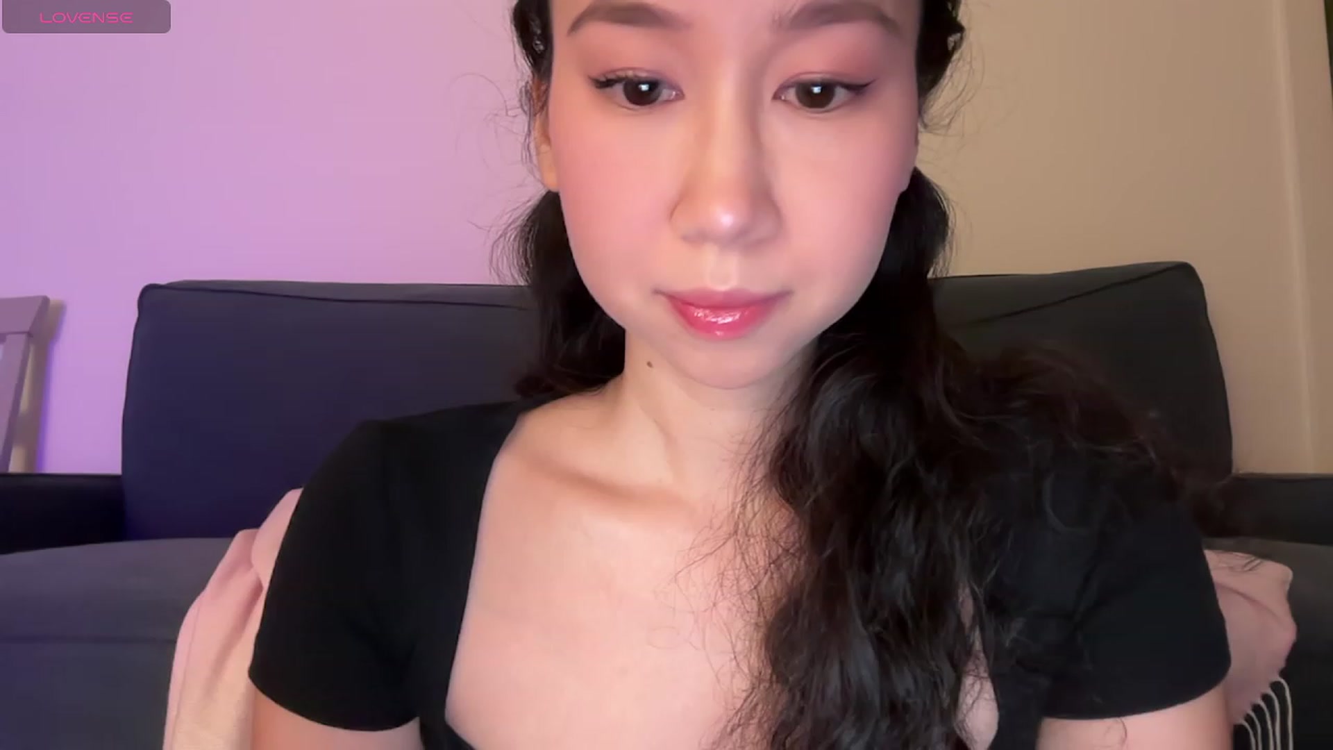 Gallery image thumbnail from cute_asian69's myfreecams stream on, 11/13/2023, 01:24 image 3 of 20