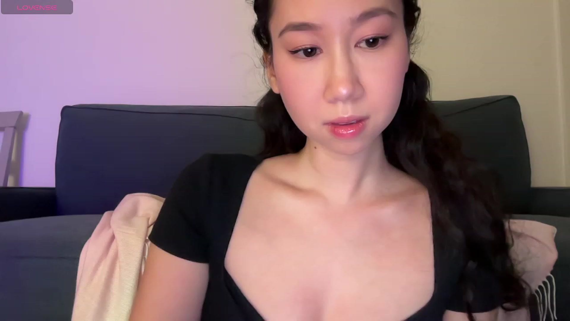Gallery image thumbnail from cute_asian69's myfreecams stream on, 11/13/2023, 01:24 image 17 of 20