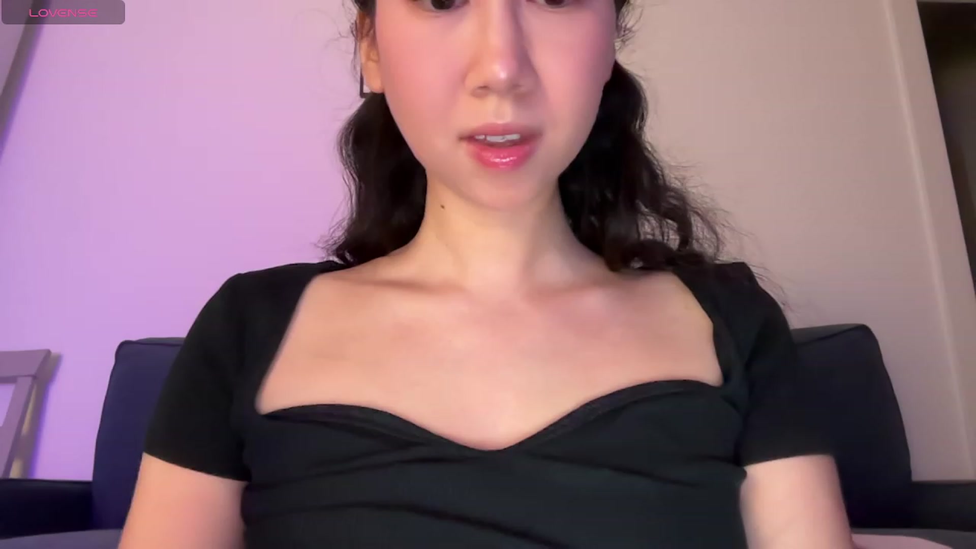 Gallery image thumbnail from cute_asian69's myfreecams stream on, 11/13/2023, 01:24 image 15 of 20