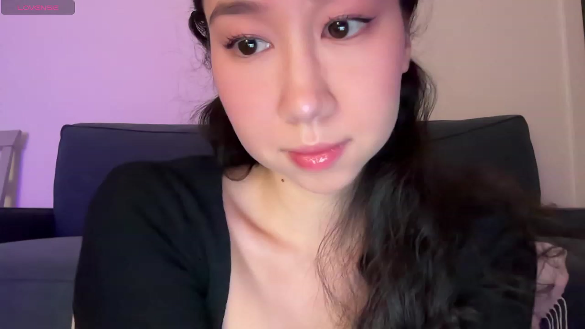Gallery image thumbnail from cute_asian69's myfreecams stream on, 11/13/2023, 01:24 image 2 of 20