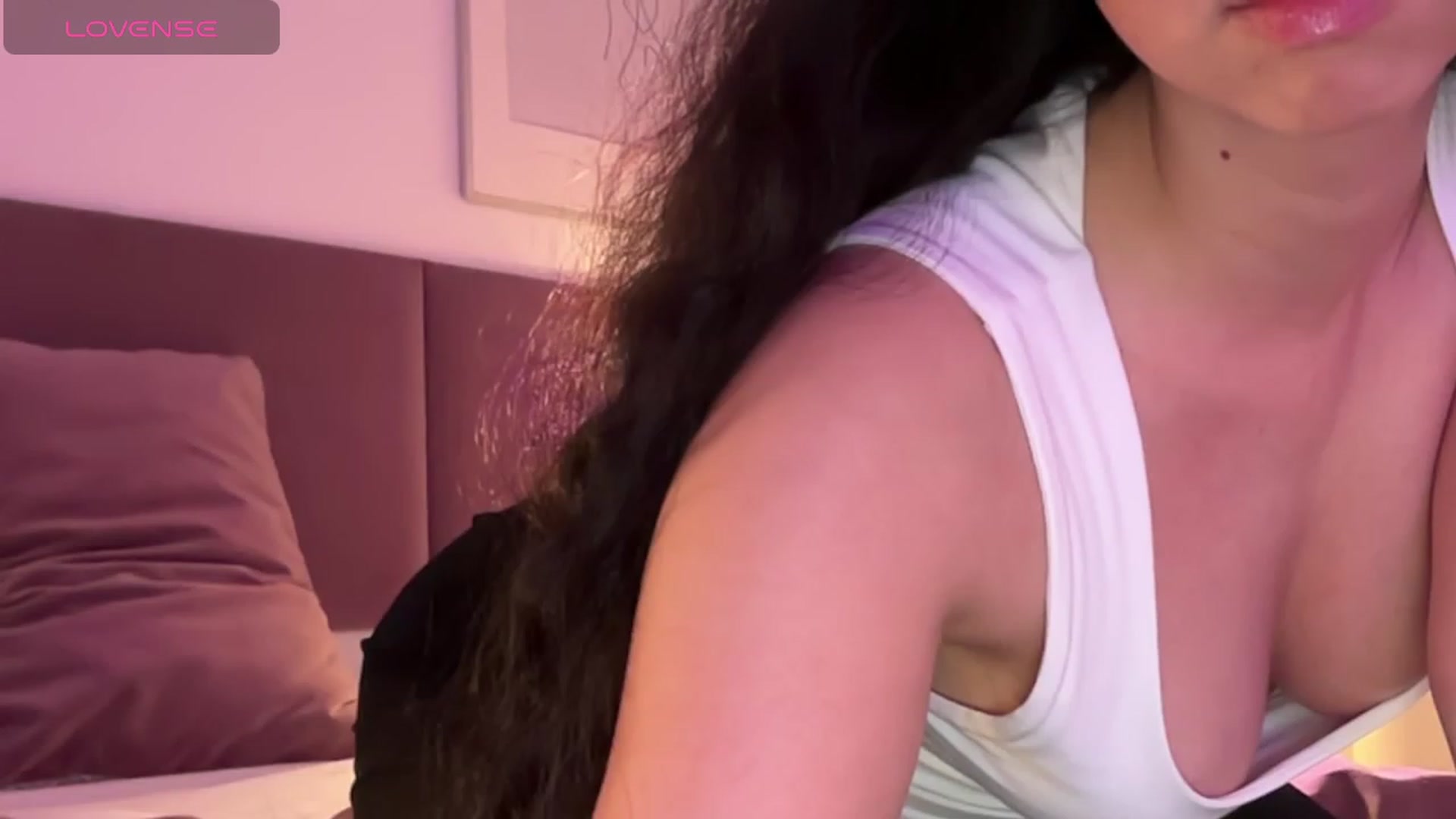 Gallery image thumbnail from cute_asian69's myfreecams stream on, 11/15/2023, 01:49 image 13 of 20