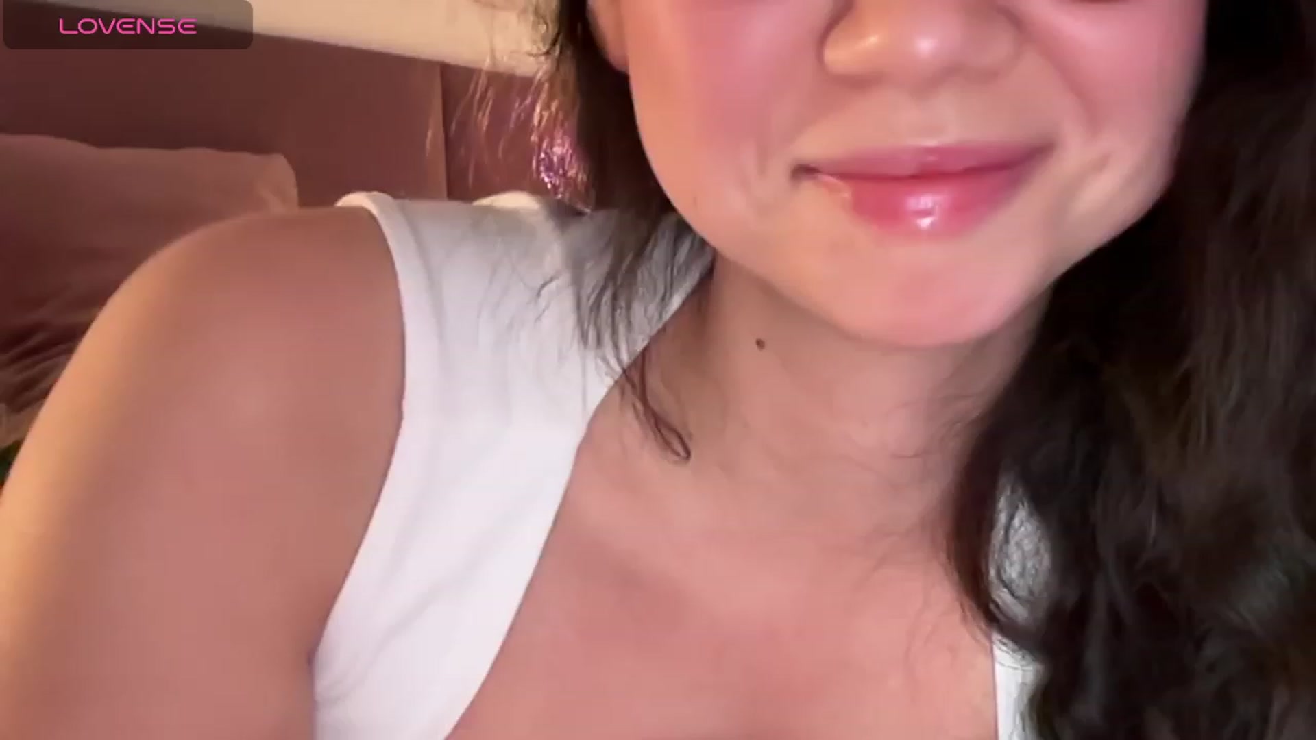 Gallery image thumbnail from cute_asian69's myfreecams stream on, 11/15/2023, 01:49 image 3 of 20