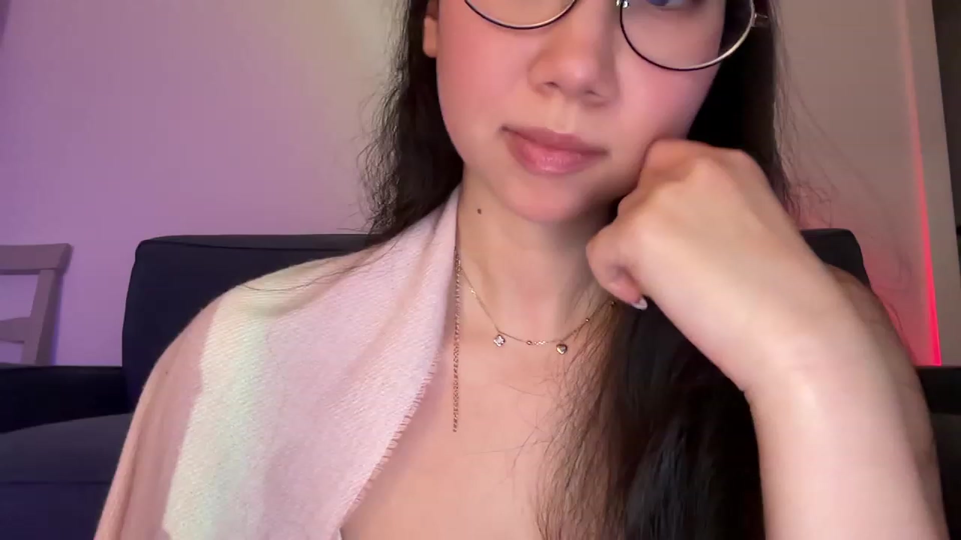 Gallery image thumbnail from cute_asian69's myfreecams stream on, 11/19/2023, 06:27 image 4 of 20