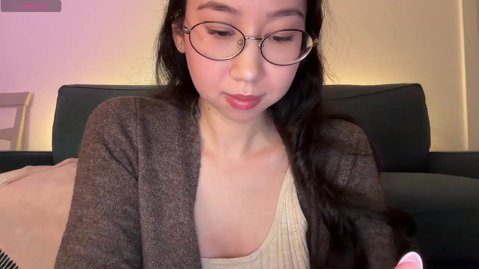 Gallery image thumbnail from cute_asian69's myfreecams stream on, 12/01/2023, 01:21 image 7 of 20