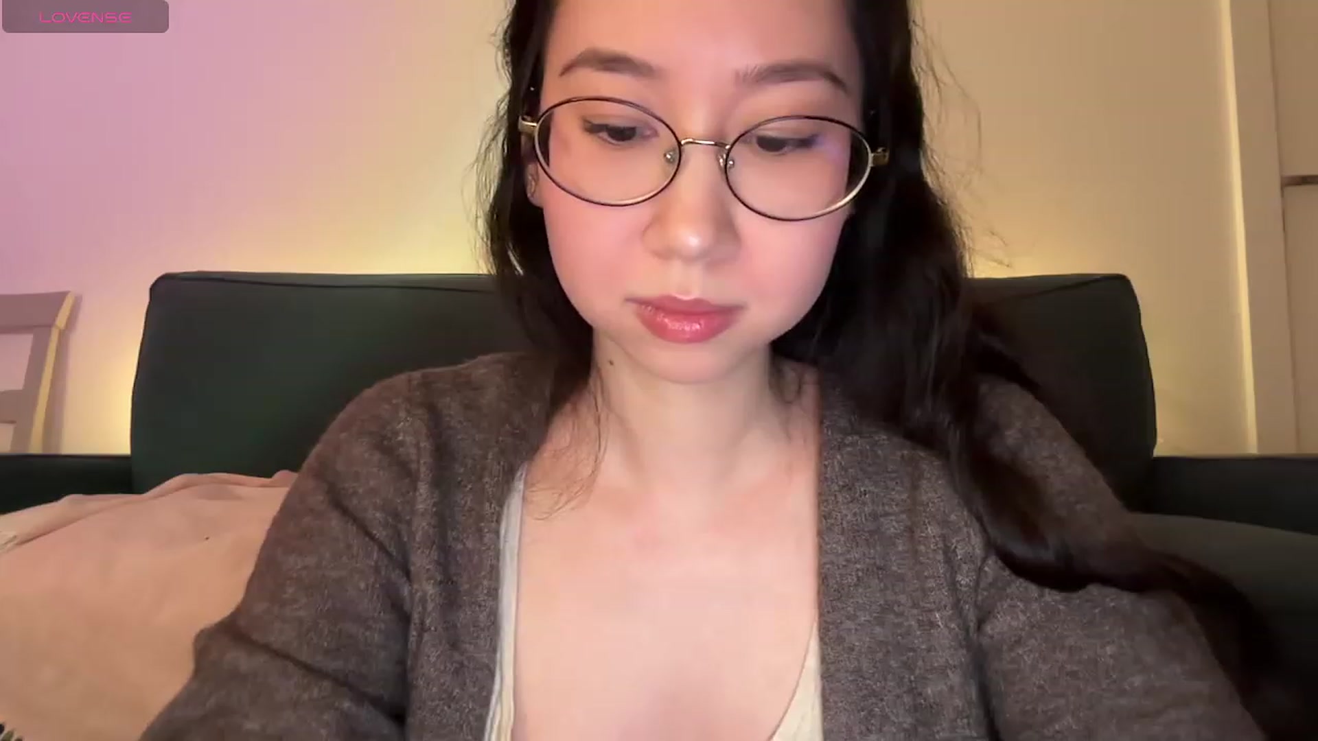 Gallery image thumbnail from cute_asian69's myfreecams stream on, 12/01/2023, 01:21 image 14 of 20