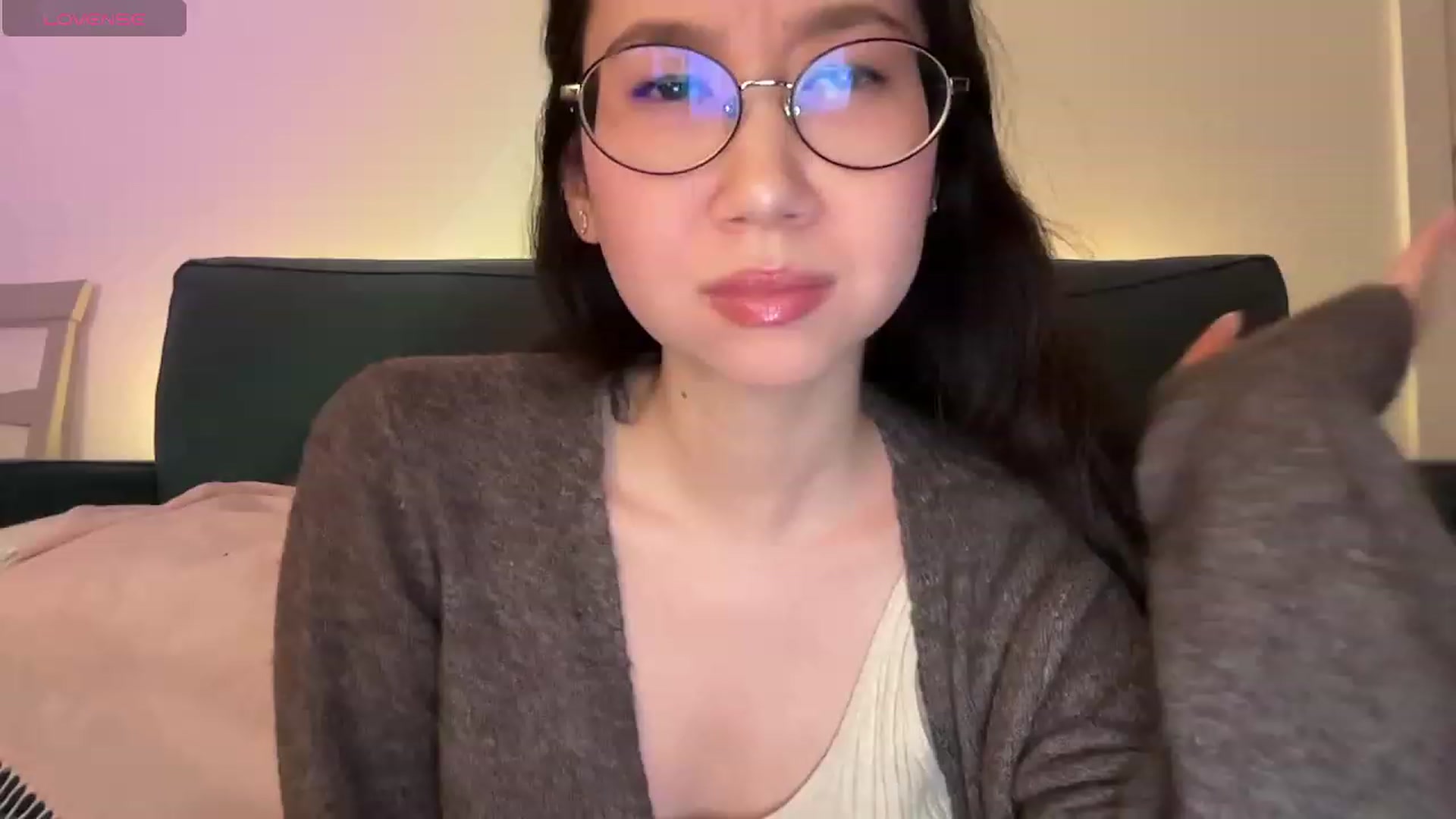 Gallery image thumbnail from cute_asian69's myfreecams stream on, 12/01/2023, 01:21 image 8 of 20
