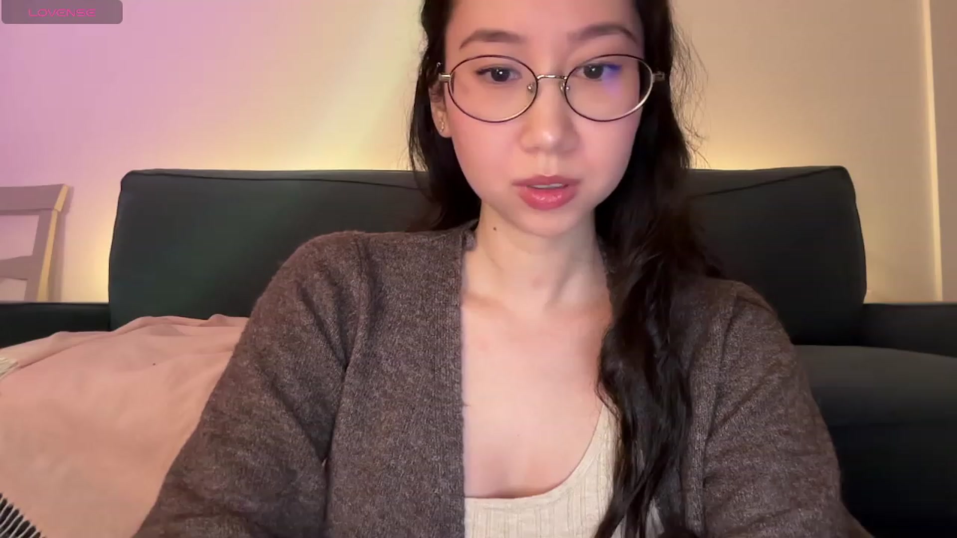 Gallery image thumbnail from cute_asian69's myfreecams stream on, 12/01/2023, 01:21 image 5 of 20