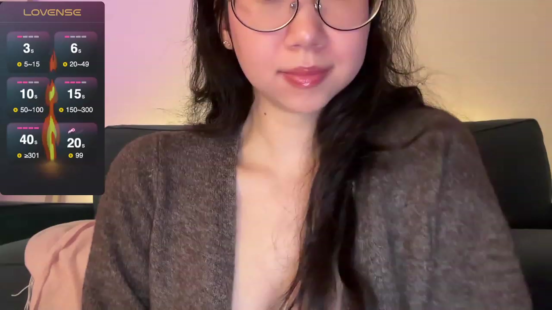 Gallery image thumbnail from cute_asian69's myfreecams stream on, 12/01/2023, 04:10 image 11 of 20