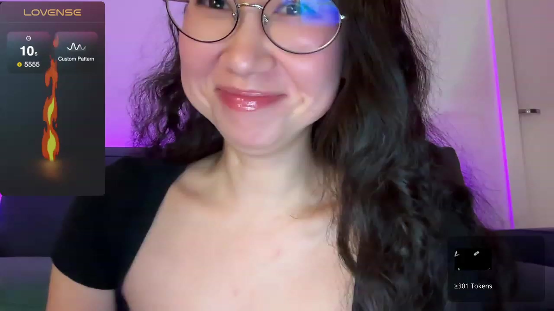 Gallery image thumbnail from cute_asian69's myfreecams stream on, 12/05/2023, 03:48 image 7 of 20