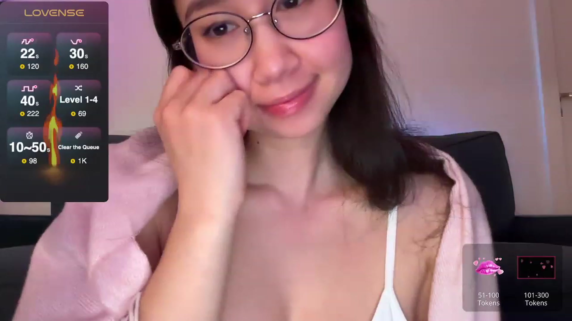 Gallery image thumbnail from cute_asian69's myfreecams stream on, 12/14/2023, 02:17 image 19 of 20
