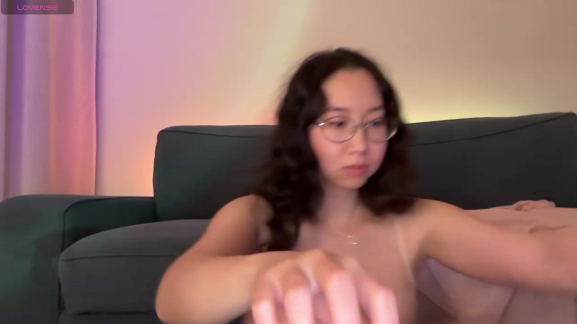 Gallery image thumbnail from cute_asian69's myfreecams stream on, 12/16/2023, 06:27 image 6 of 20