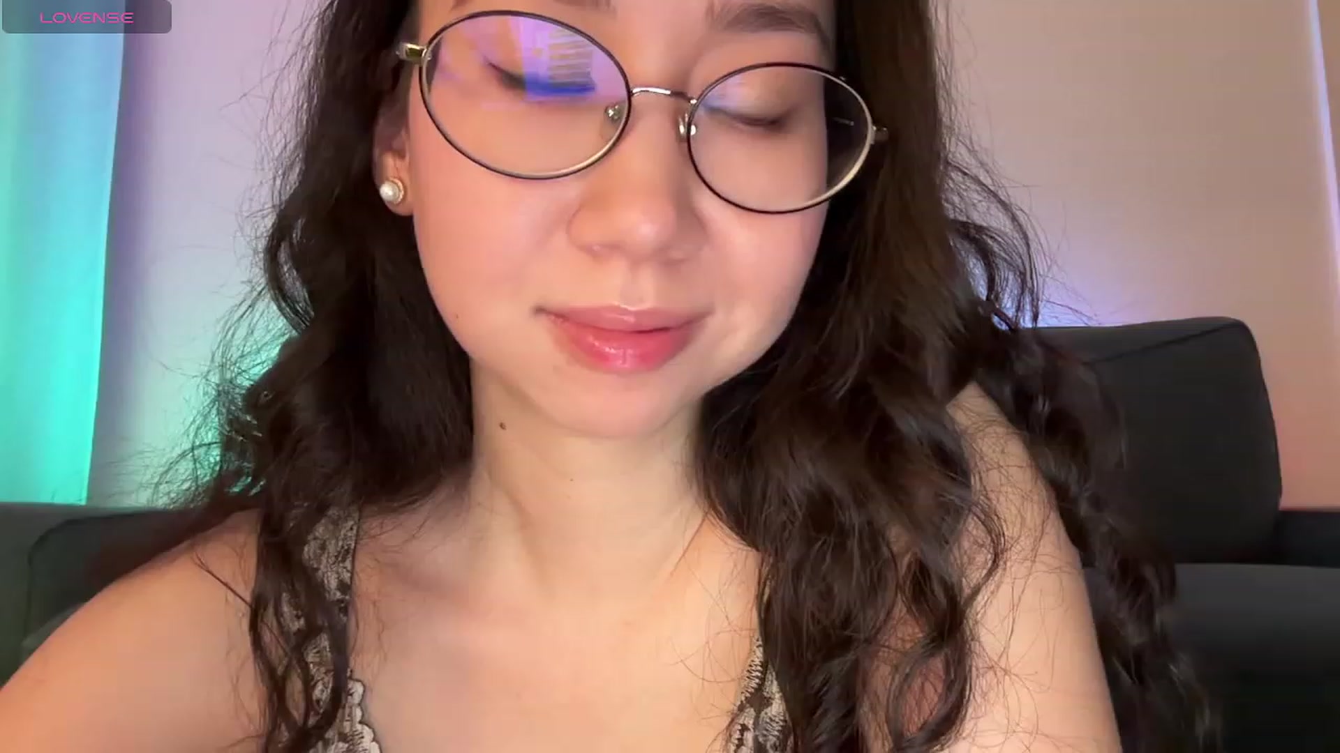 Gallery image thumbnail from cute_asian69's myfreecams stream on, 12/25/2023, 03:16 image 19 of 20