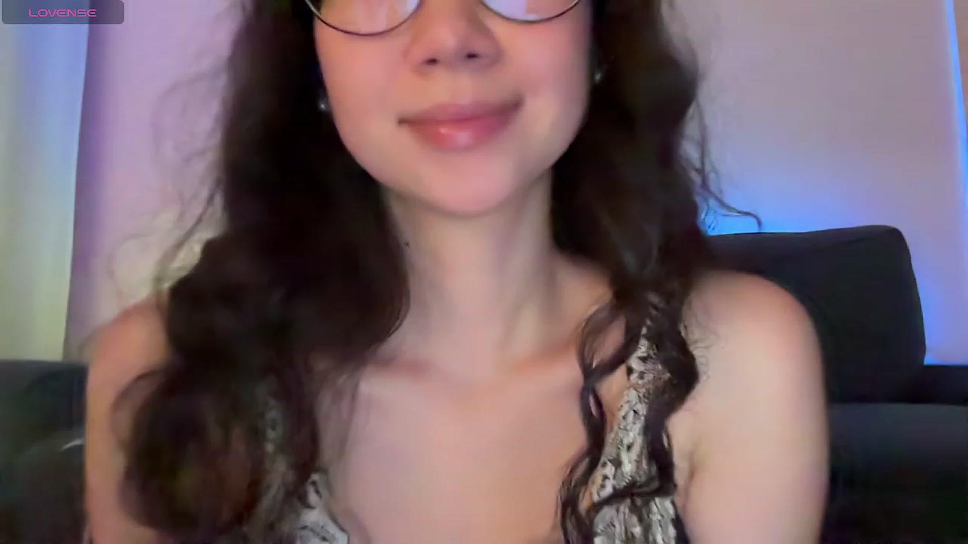 Gallery image thumbnail from cute_asian69's myfreecams stream on, 12/25/2023, 03:35 image 3 of 20