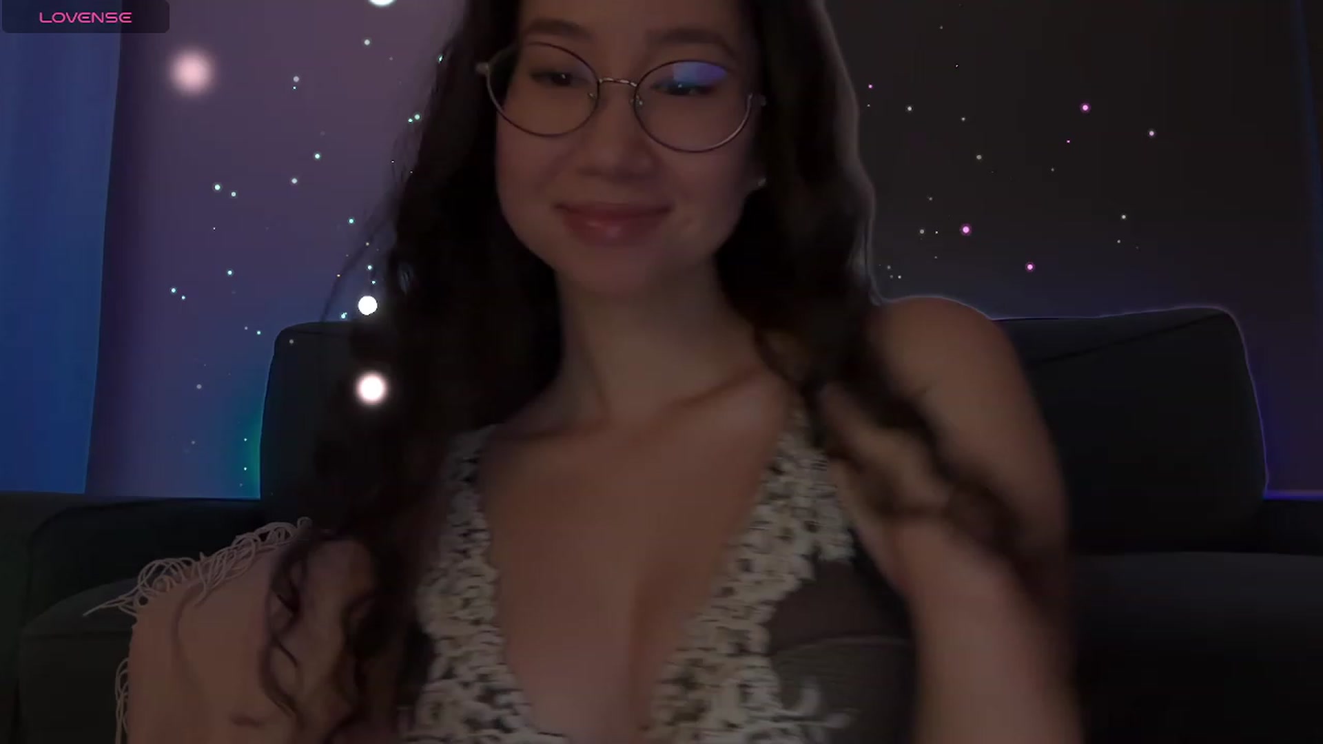 Gallery image thumbnail from cute_asian69's myfreecams stream on, 12/25/2023, 03:35 image 2 of 20