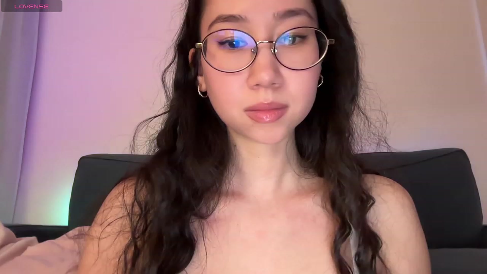 Gallery image thumbnail from cute_asian69's myfreecams stream on, 12/26/2023, 03:04 image 1 of 20
