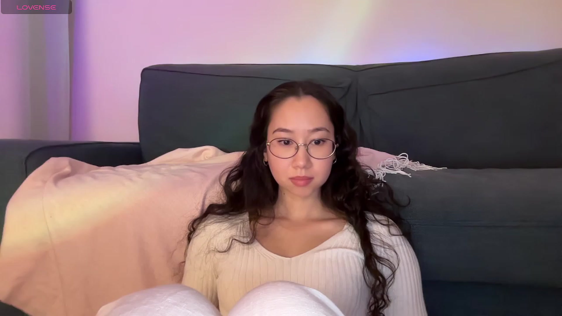 Gallery image thumbnail from cute_asian69's myfreecams stream on, 12/27/2023, 04:50 image 5 of 20