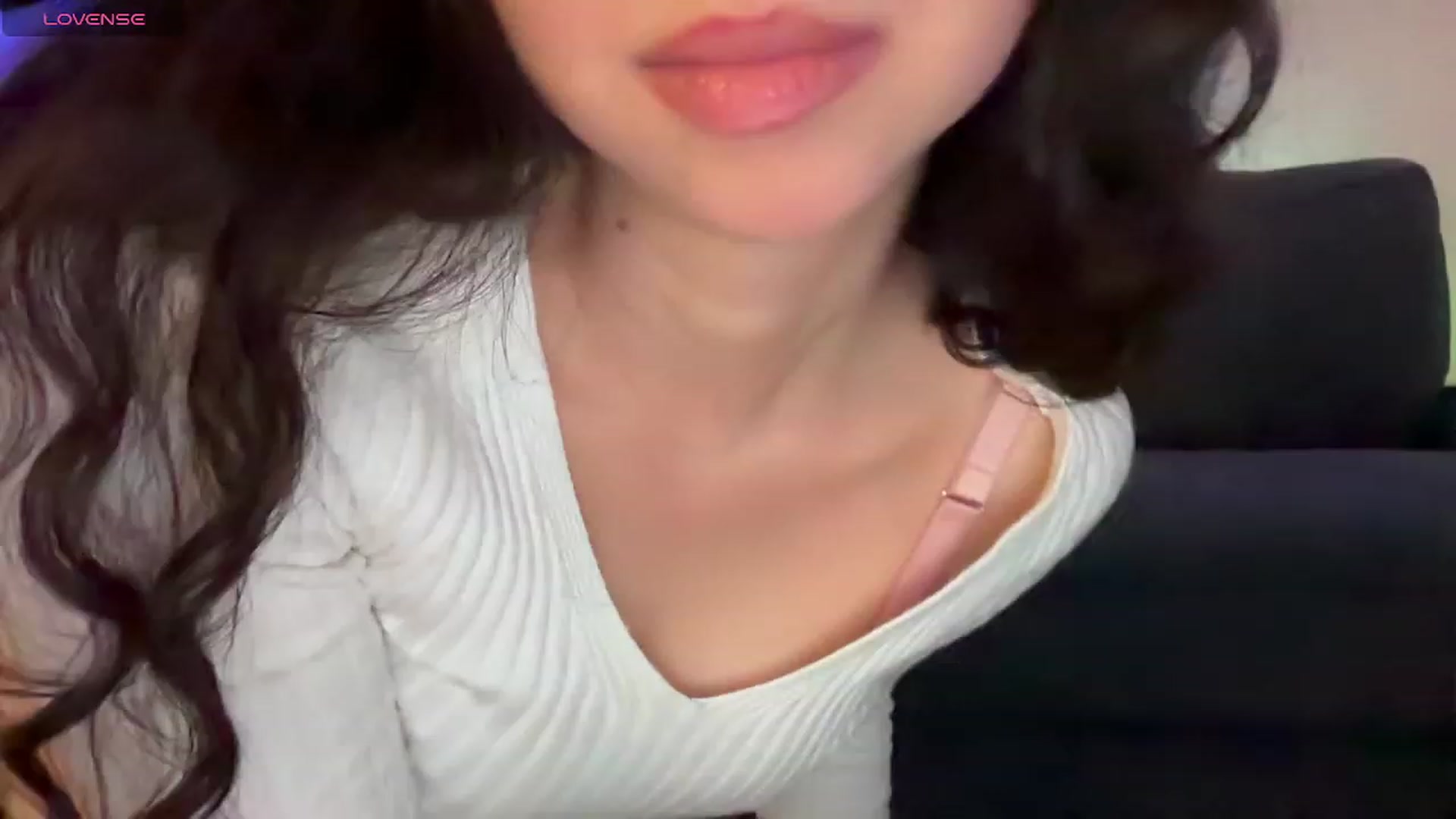 Gallery image thumbnail from cute_asian69's myfreecams stream on, 12/27/2023, 04:50 image 17 of 20