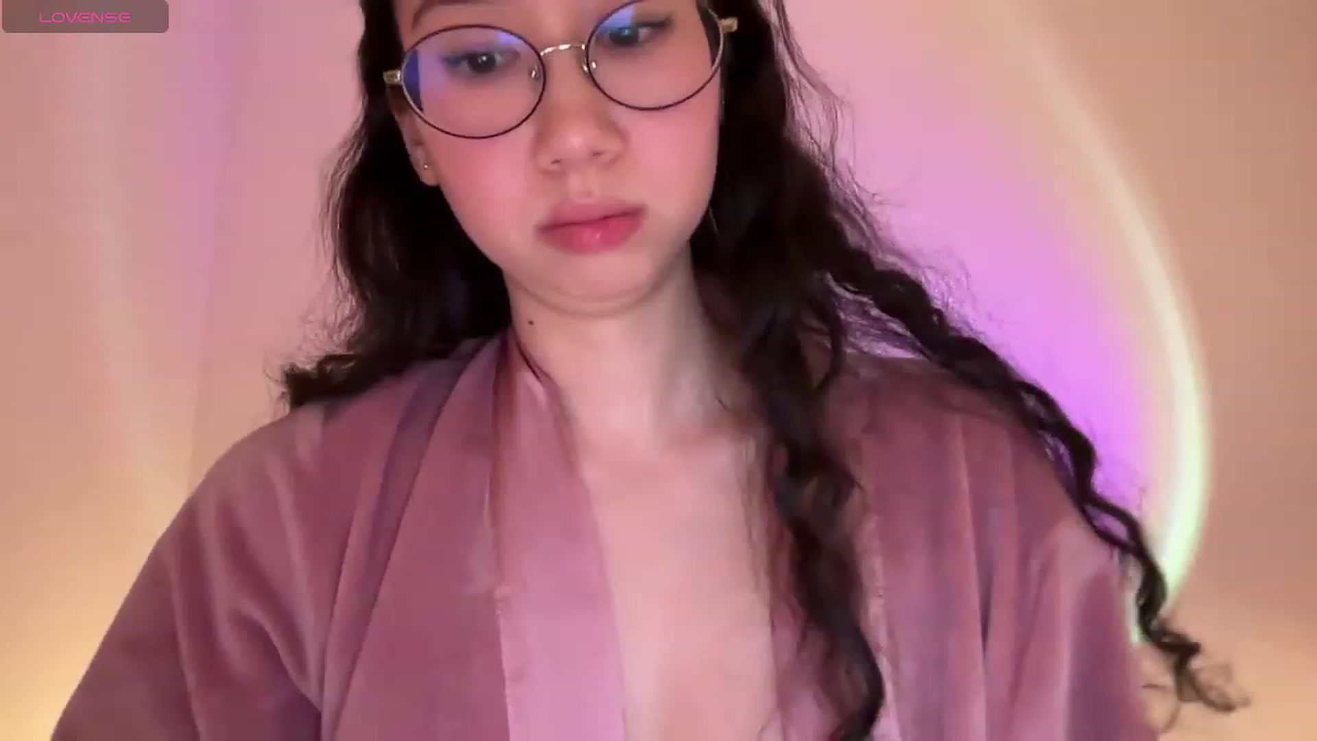 Gallery image thumbnail from cute_asian69's myfreecams stream on, 01/16/2024, 03:29 image 1 of 20
