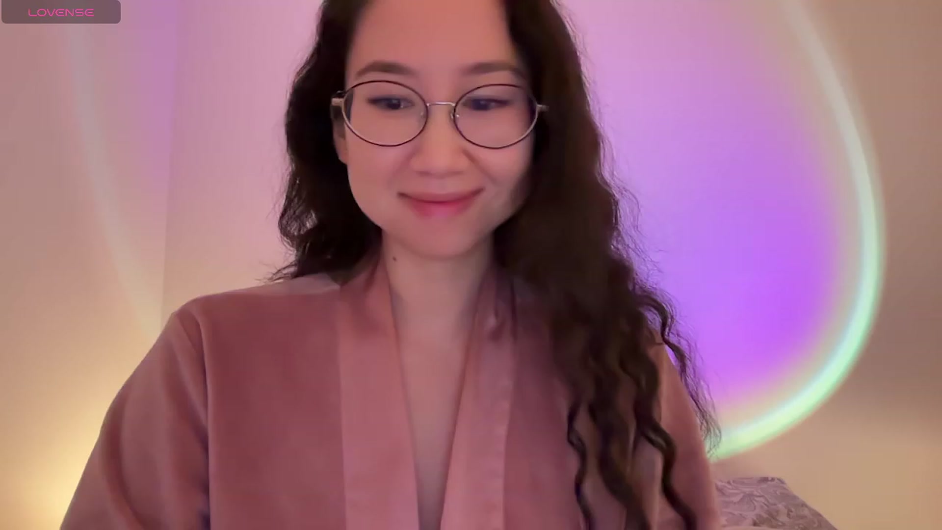 Gallery image thumbnail from cute_asian69's myfreecams stream on, 01/16/2024, 05:38 image 12 of 20