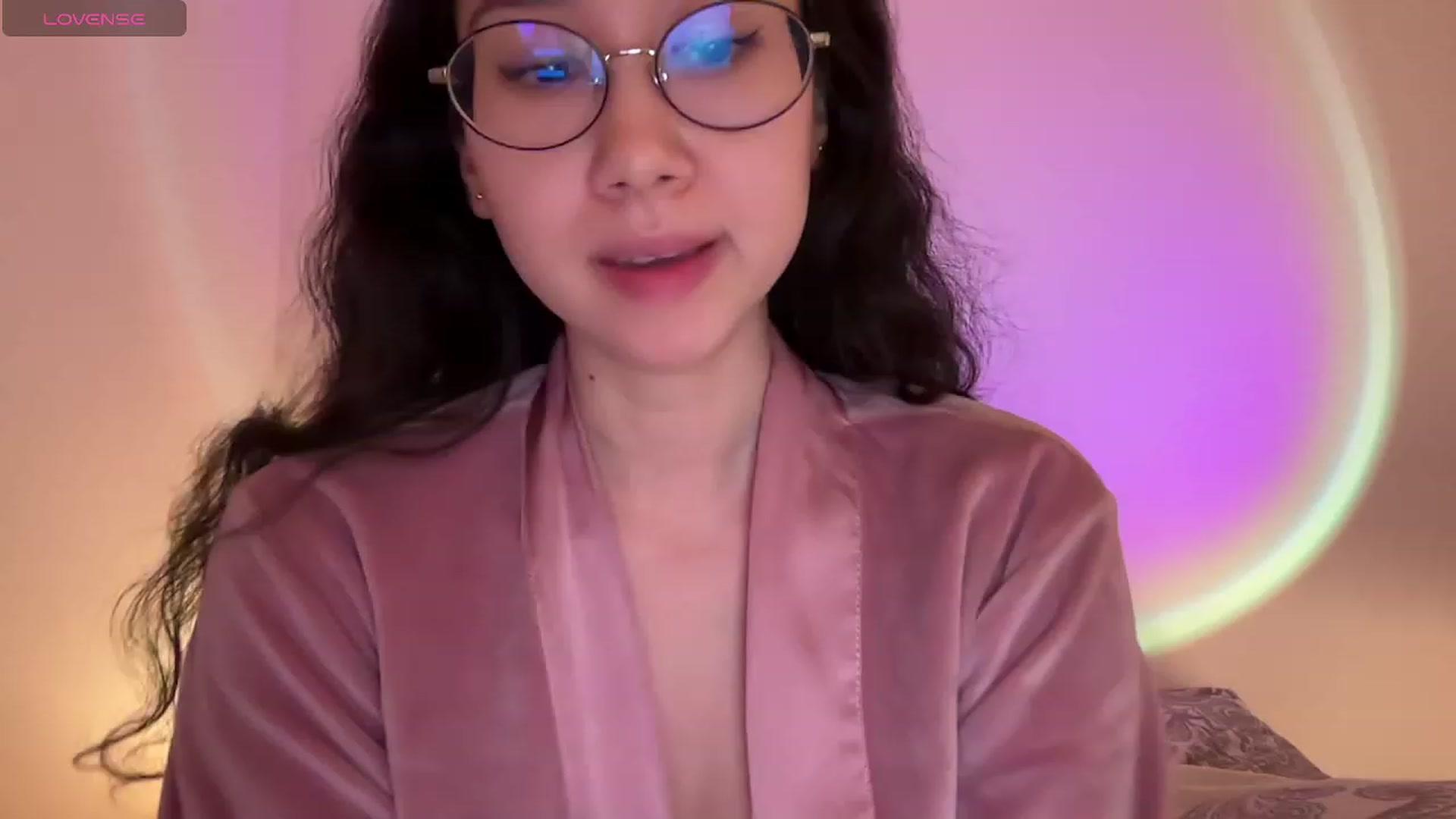 Gallery image thumbnail from cute_asian69's myfreecams stream on, 01/16/2024, 05:38 image 4 of 20