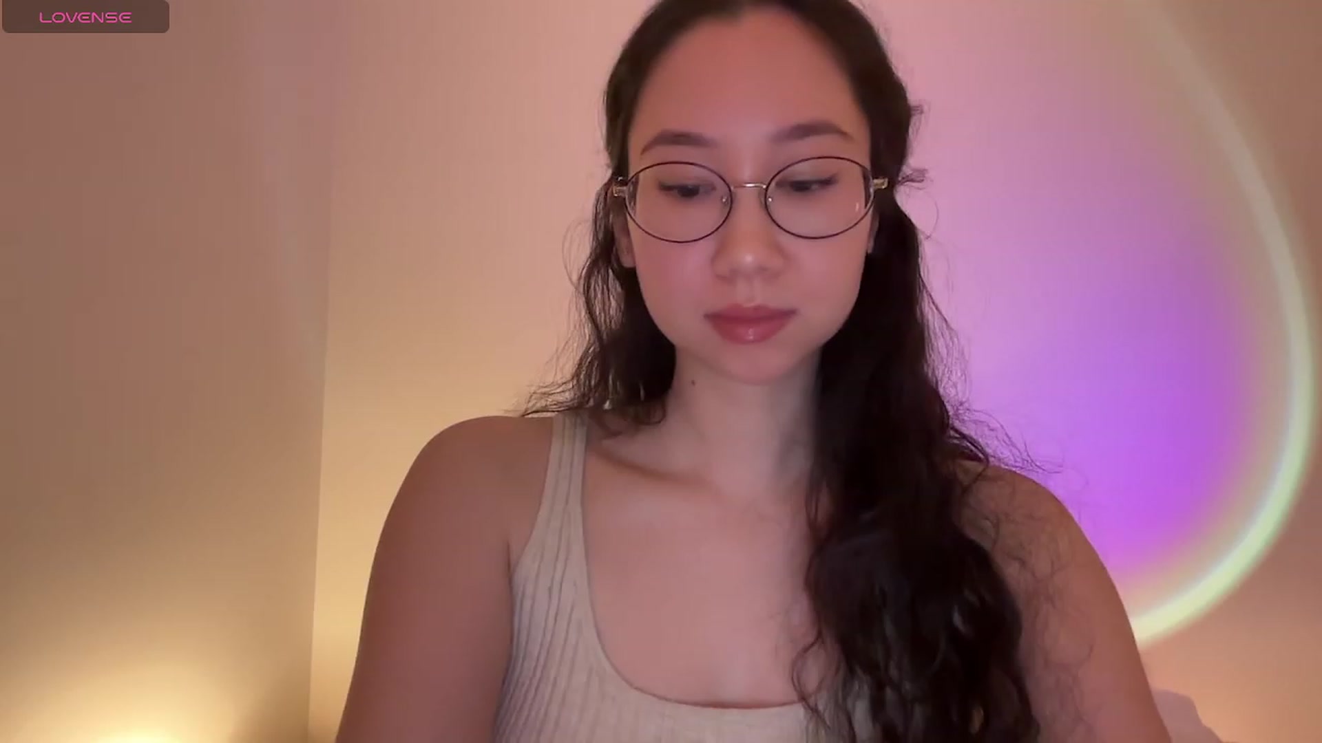 Gallery image thumbnail from cute_asian69's myfreecams stream on, 01/22/2024, 01:16 image 10 of 20