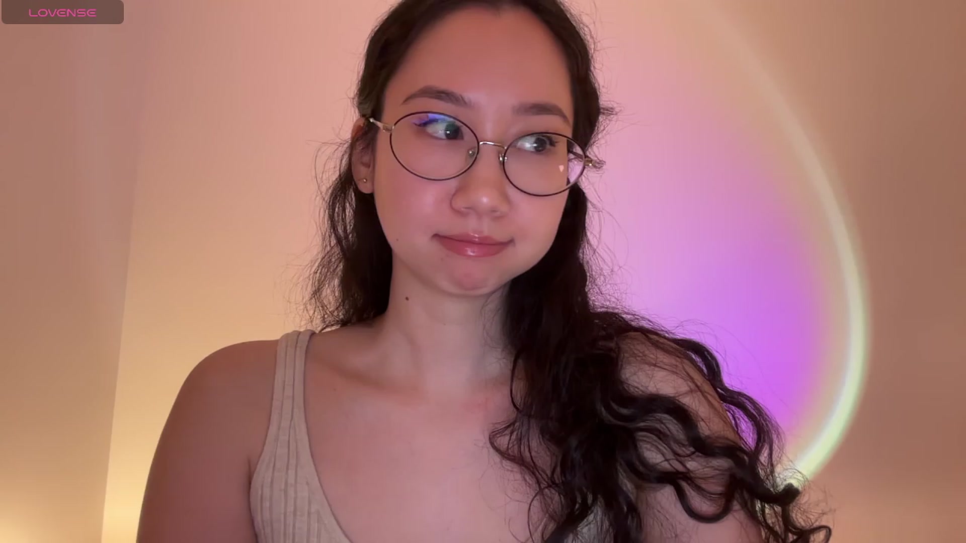 Gallery image thumbnail from cute_asian69's myfreecams stream on, 01/22/2024, 01:16 image 12 of 20