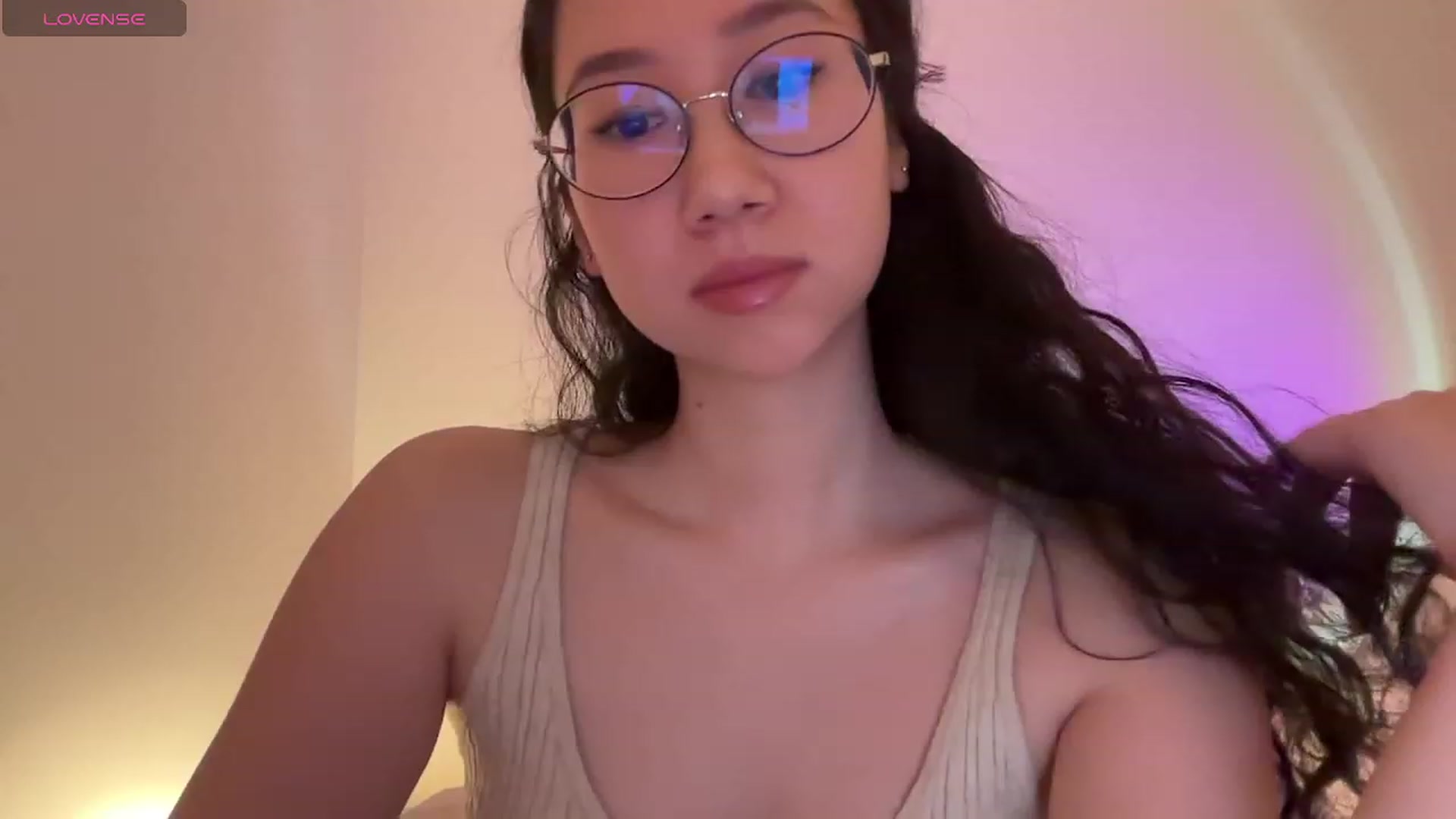 Gallery image thumbnail from cute_asian69's myfreecams stream on, 01/22/2024, 01:16 image 7 of 20