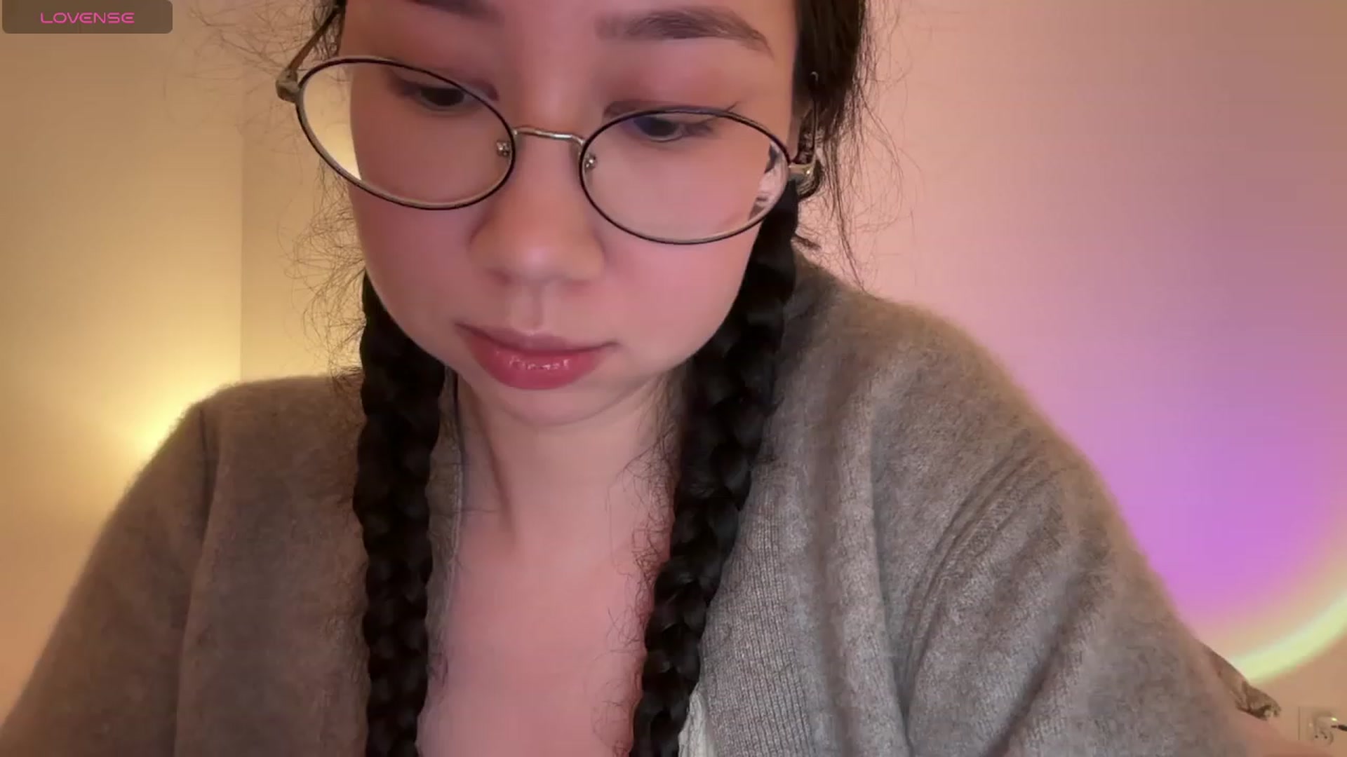 Gallery image thumbnail from cute_asian69's myfreecams stream on, 02/25/2024, 01:24 image 2 of 20