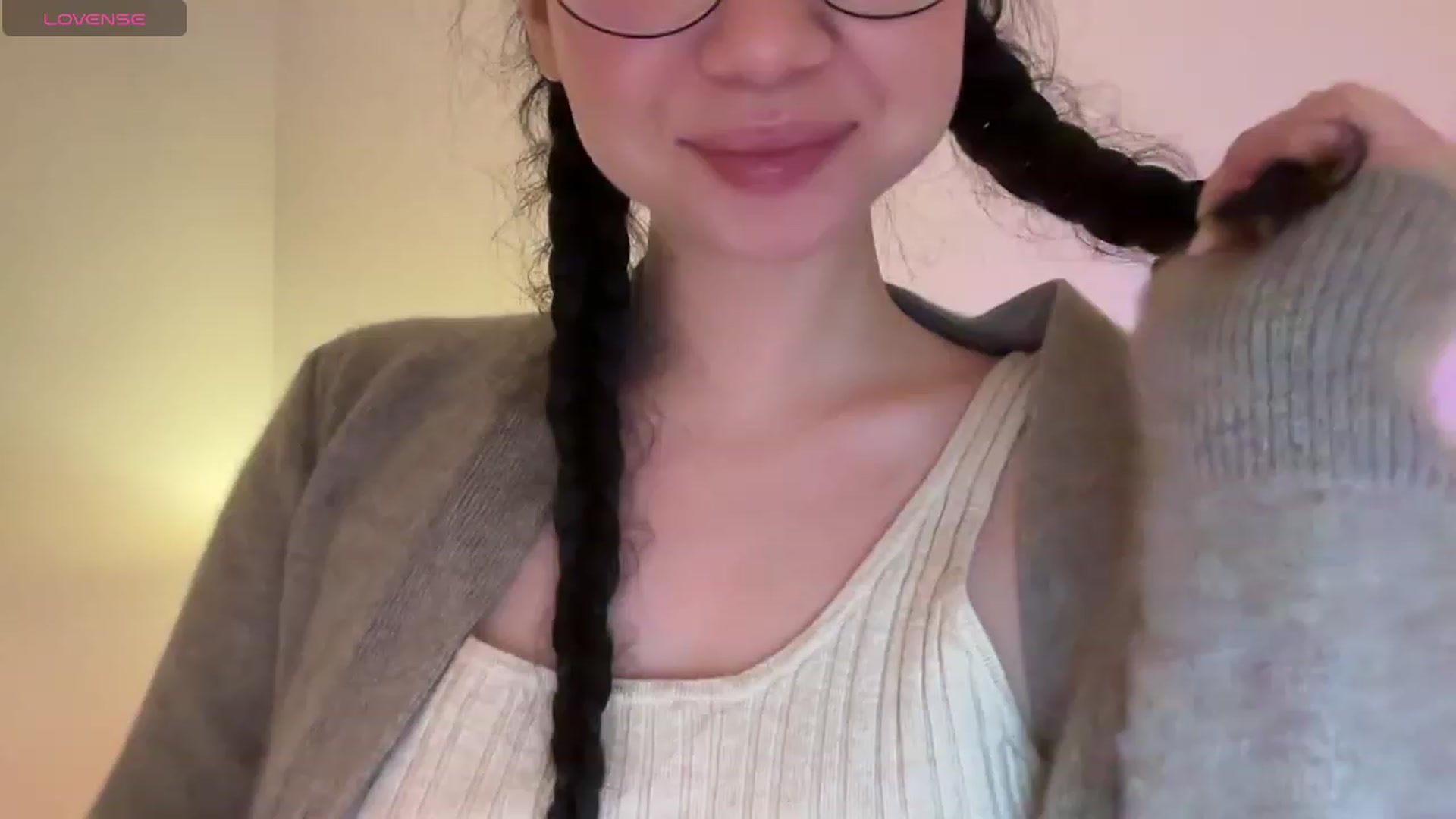 Gallery image thumbnail from cute_asian69's myfreecams stream on, 02/25/2024, 01:24 image 16 of 20