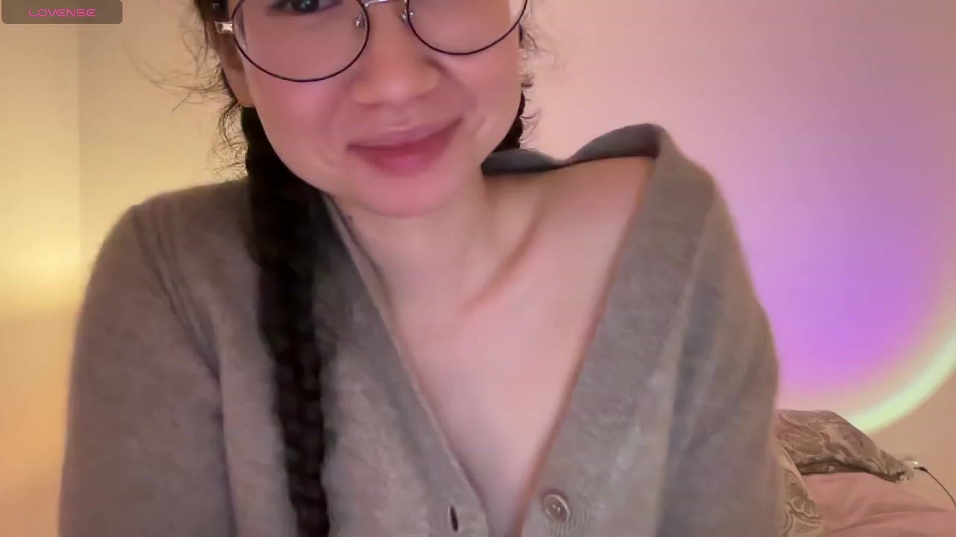 Gallery image thumbnail from cute_asian69's myfreecams stream on, 02/25/2024, 05:58 image 11 of 20