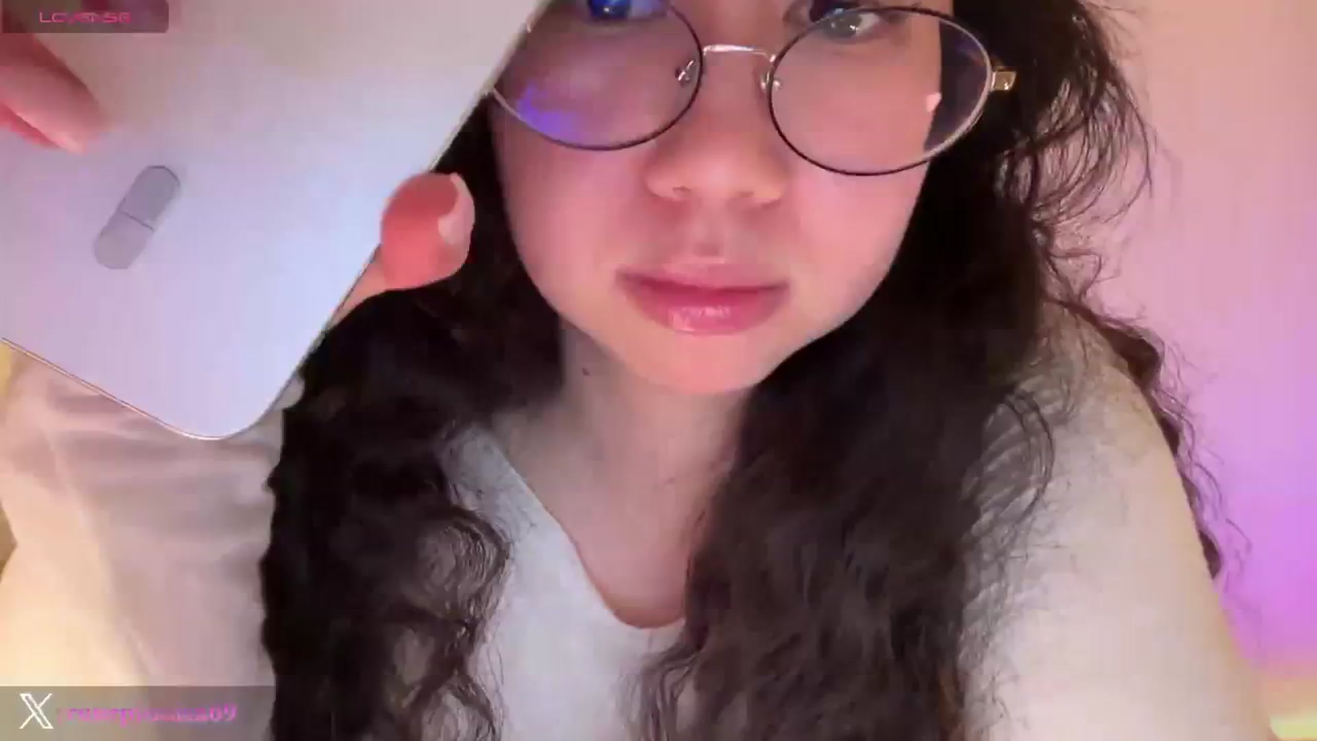 Gallery image thumbnail from cute_asian69's myfreecams stream on, 02/27/2024, 01:40 image 8 of 20