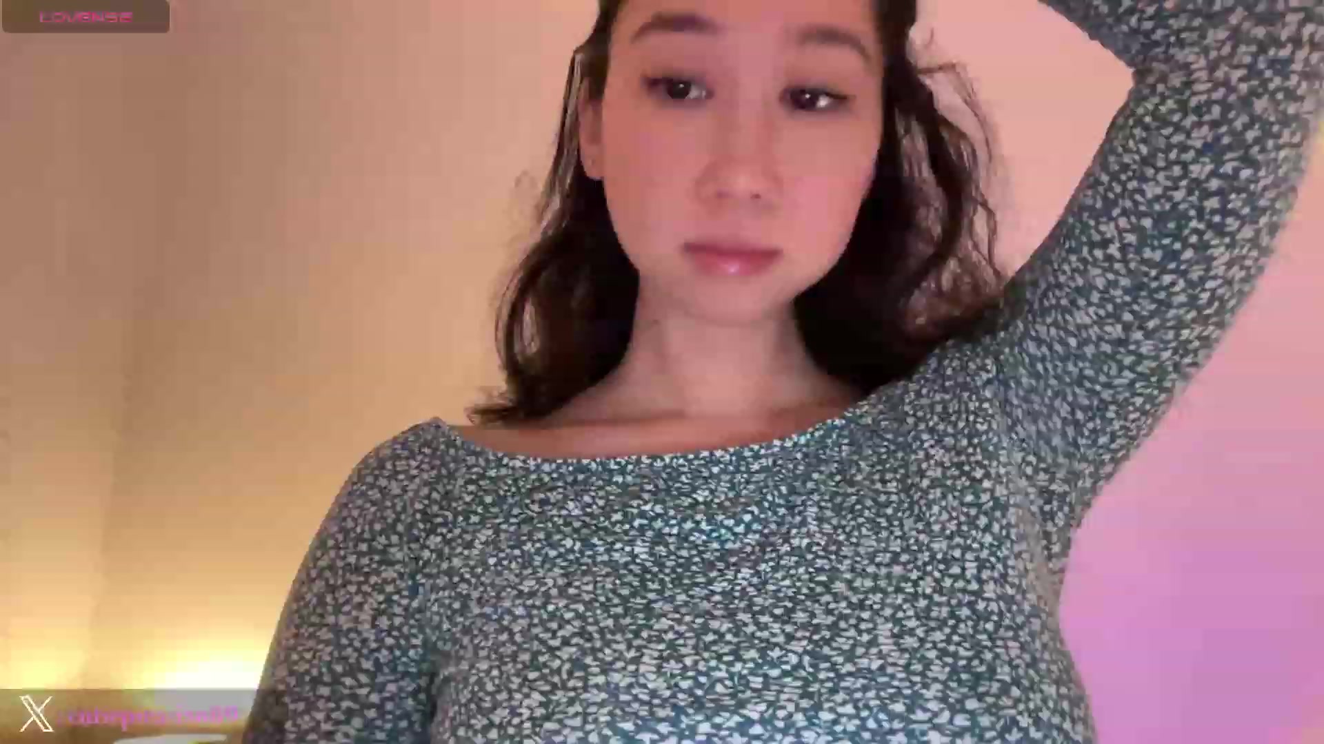 Gallery image thumbnail from cute_asian69's myfreecams stream on, 03/04/2024, 04:17 image 1 of 20