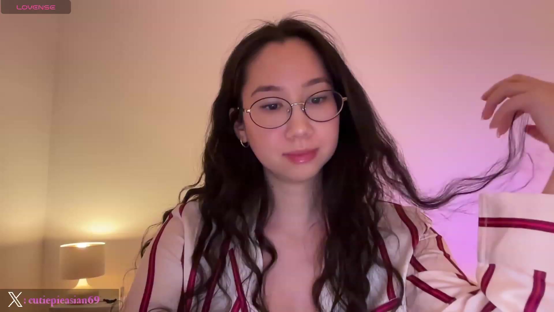 Gallery image thumbnail from cute_asian69's myfreecams stream on, 03/11/2024, 04:04 image 8 of 20