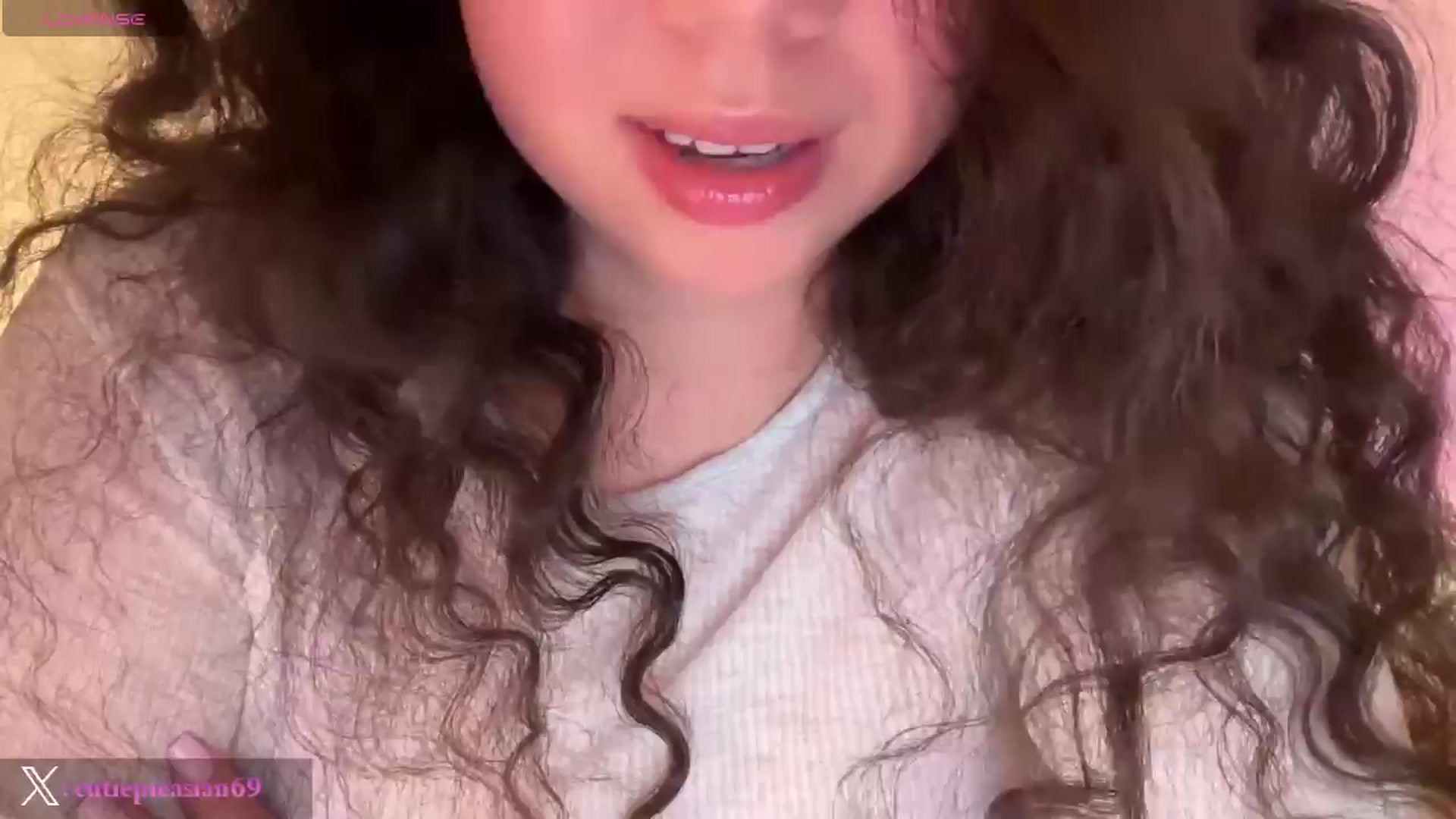Gallery image thumbnail from cute_asian69's myfreecams stream on, 04/01/2024, 06:46 image 1 of 20