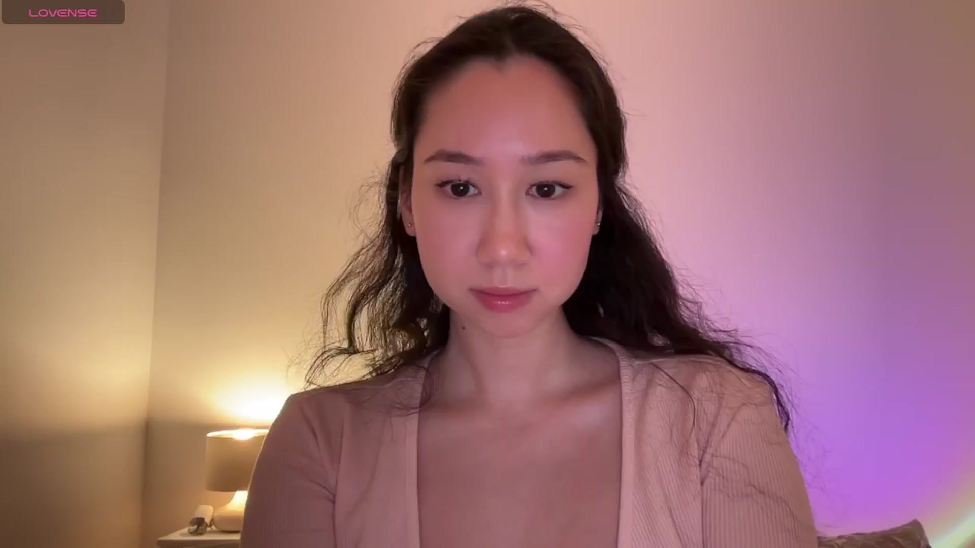 Gallery image thumbnail from cute_asian69's myfreecams stream on, 04/06/2024, 23:48 image 13 of 20