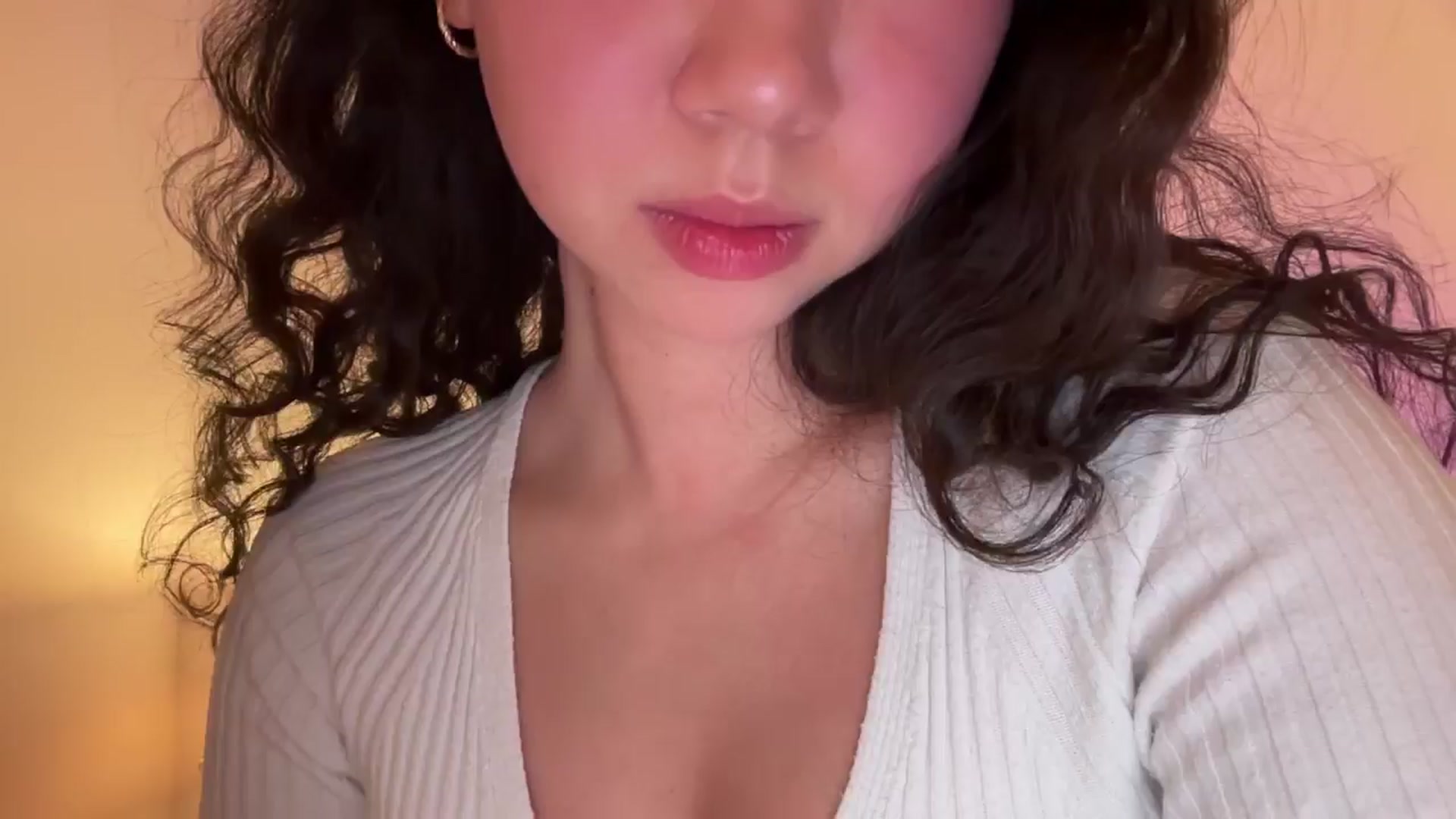 Gallery image thumbnail from cute_asian69's myfreecams stream on, 05/13/2024, 24:02 image 11 of 20