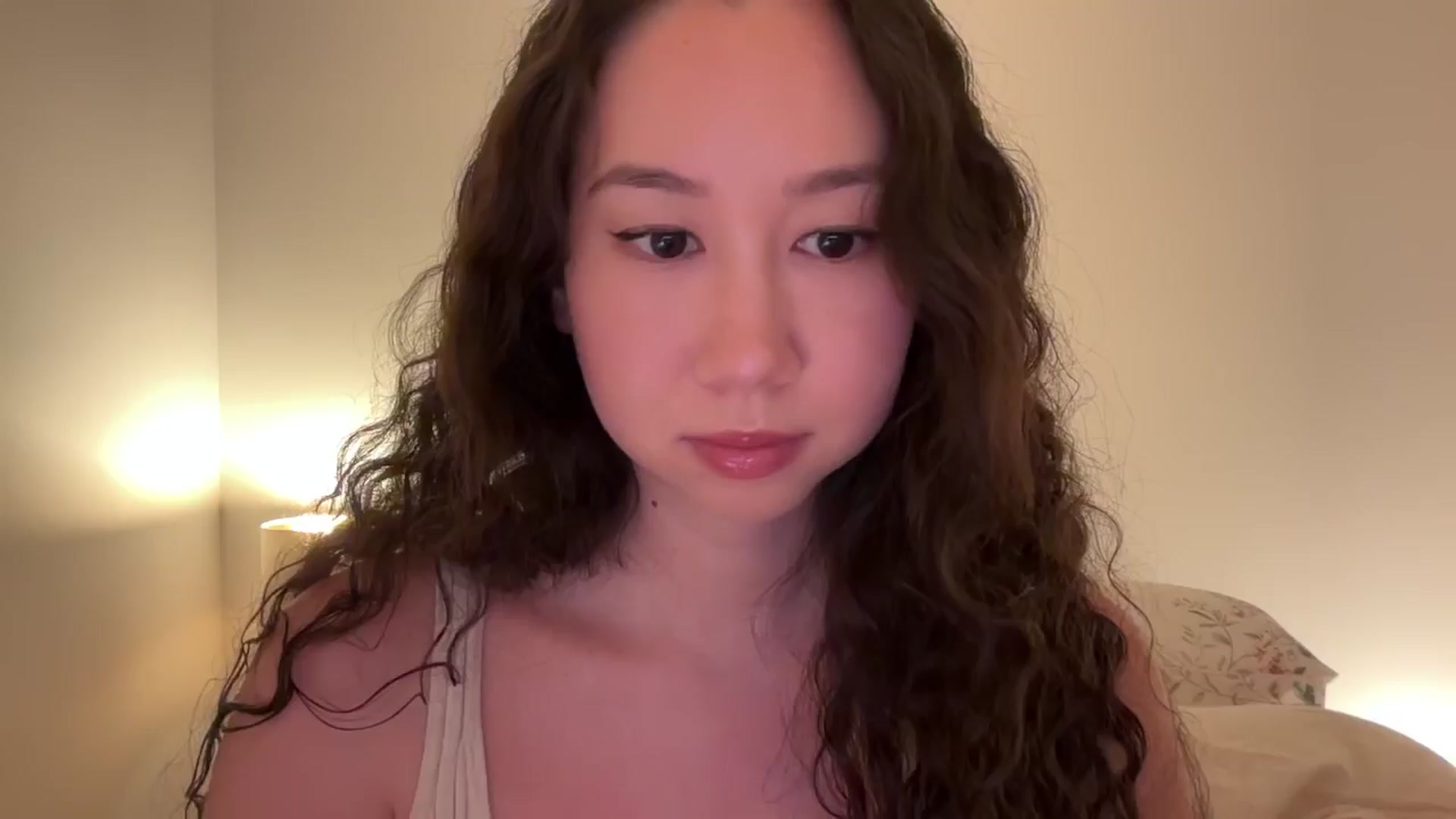 Gallery image thumbnail from cute_asian69's myfreecams stream on, 06/03/2024, 24:01 image 9 of 20